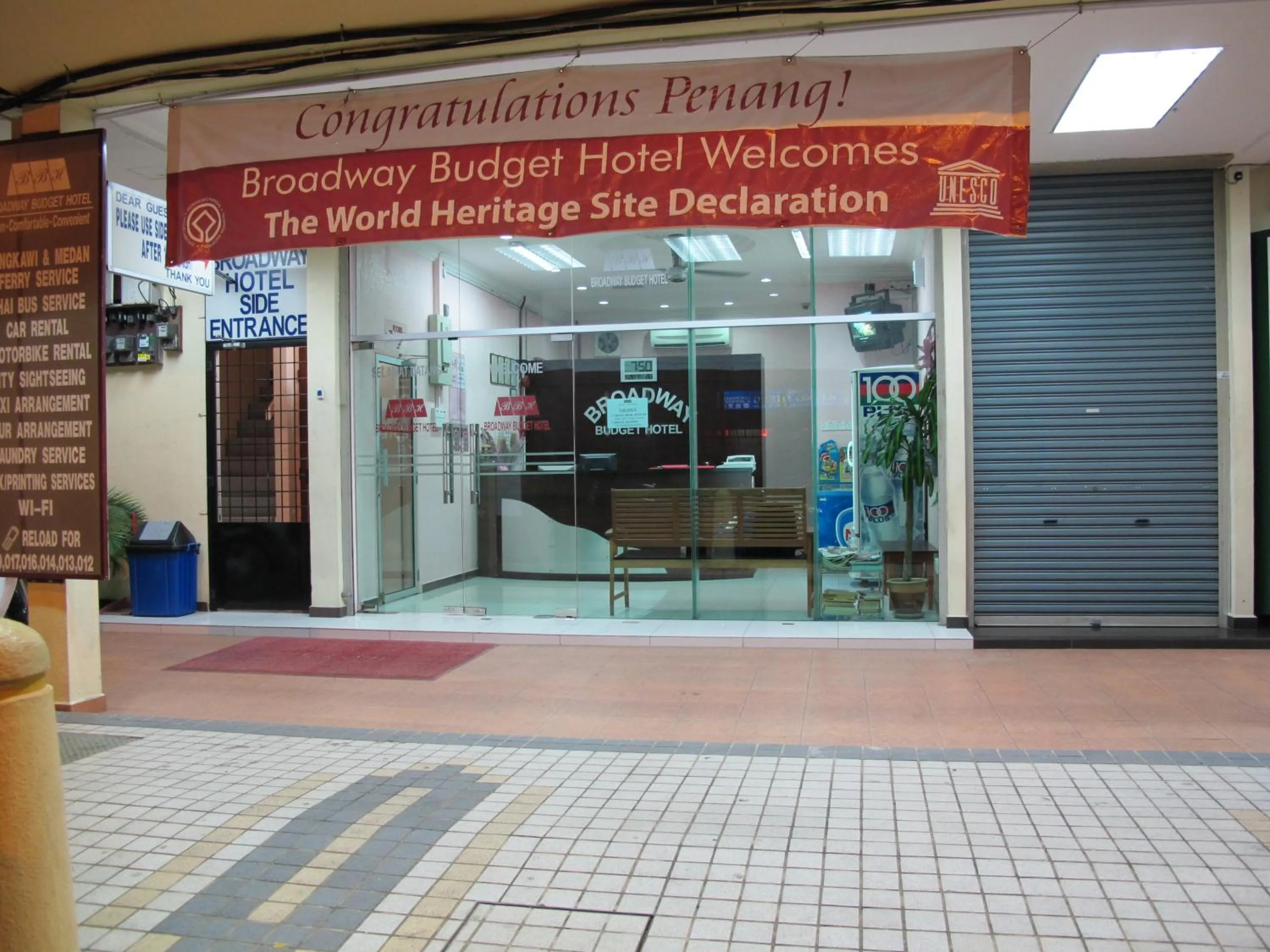 Lobby or reception in Broadway Budget Hotel