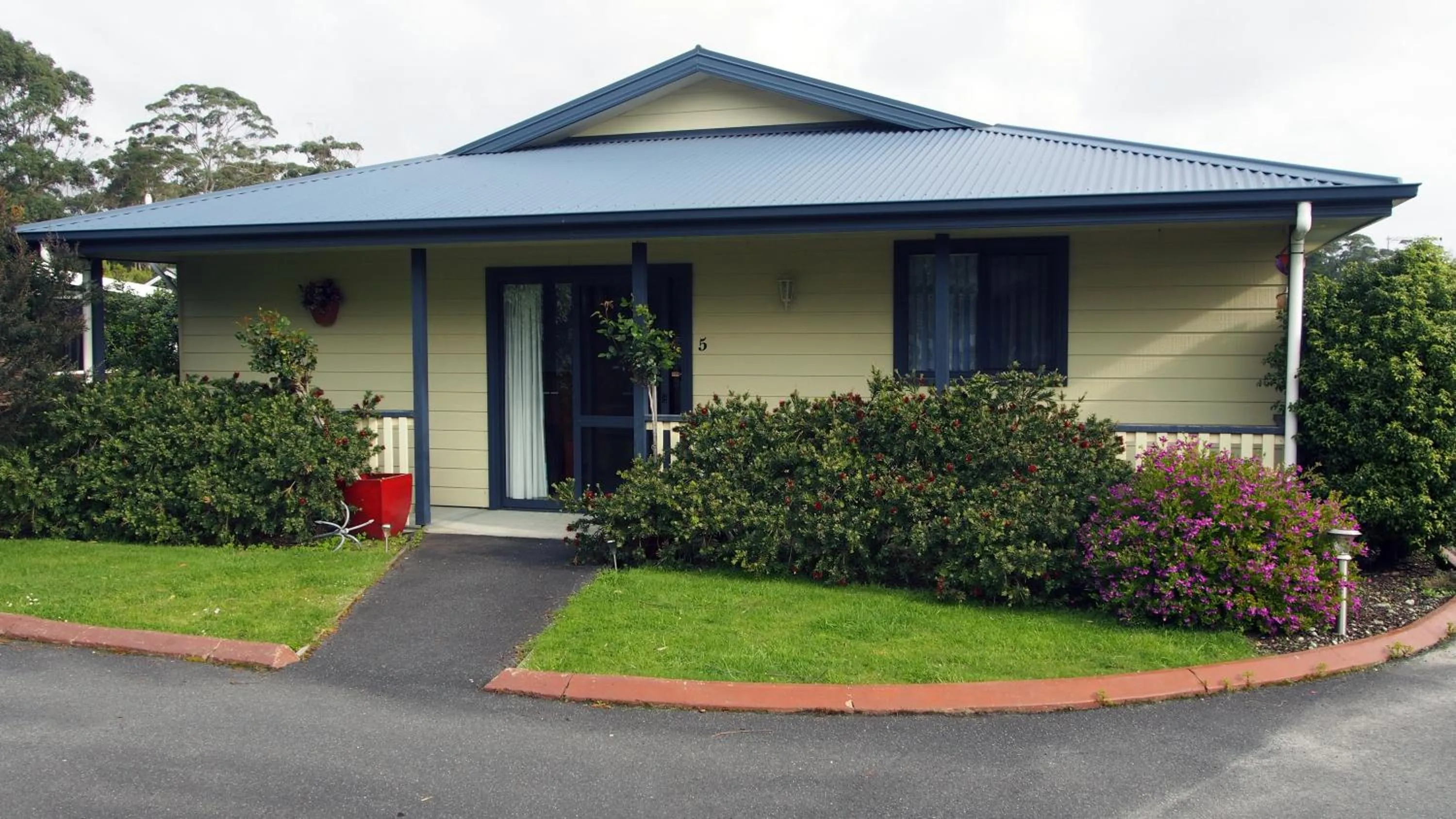 Lobby or reception in BIG4 Strahan Holiday Retreat