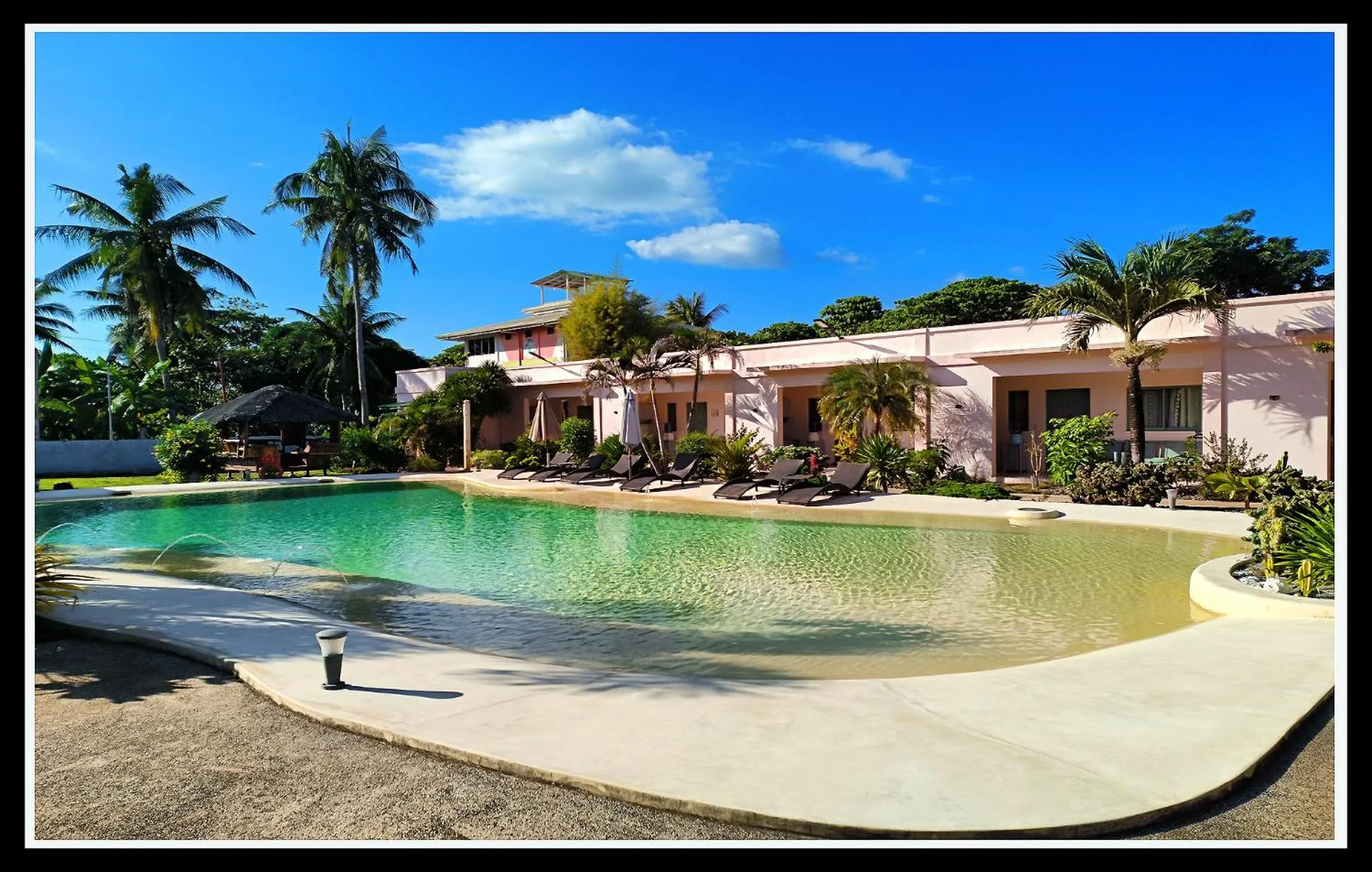 Swimming pool in Imagine Bohol