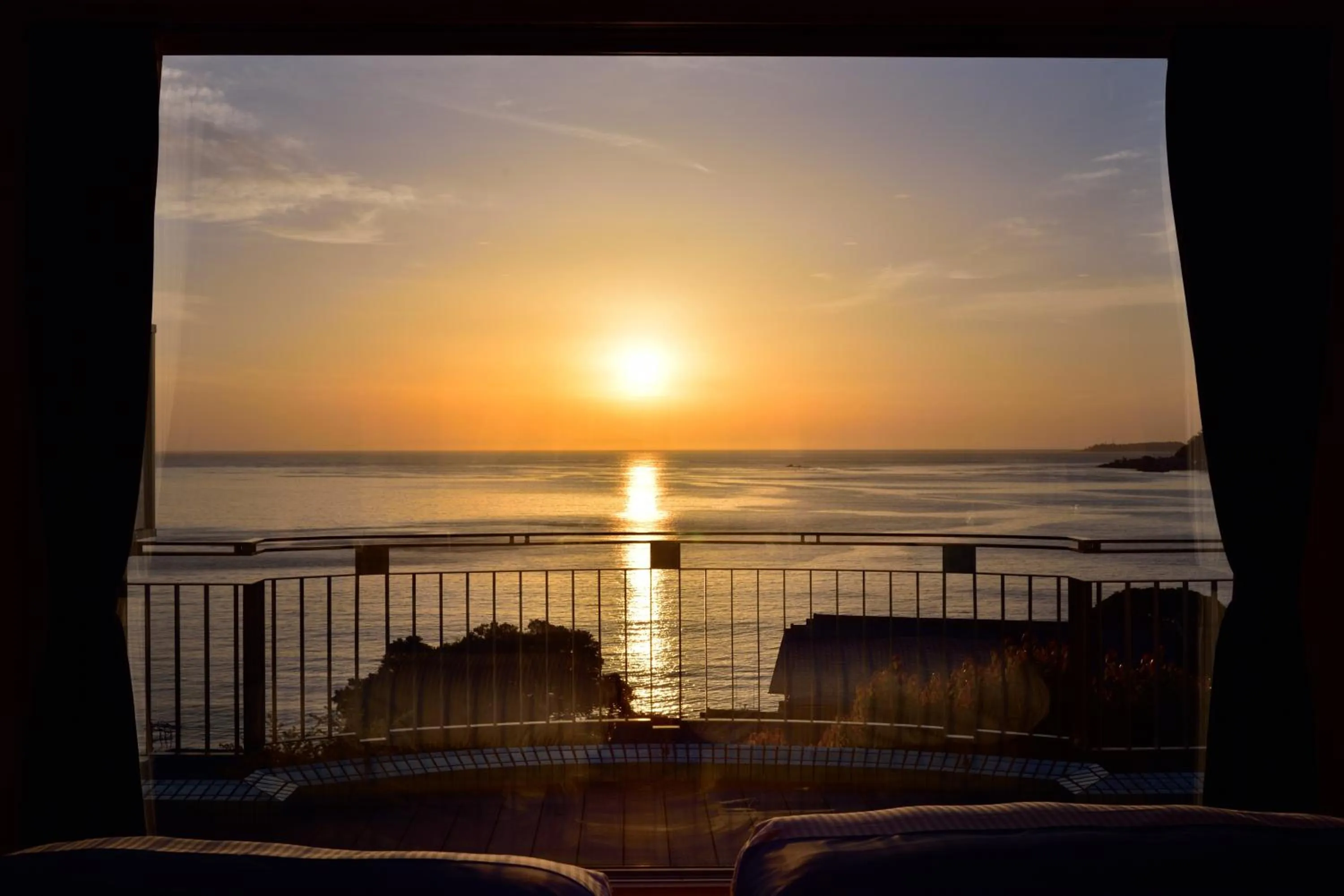 Sea view in Auberge Fontaine Bleau Atami