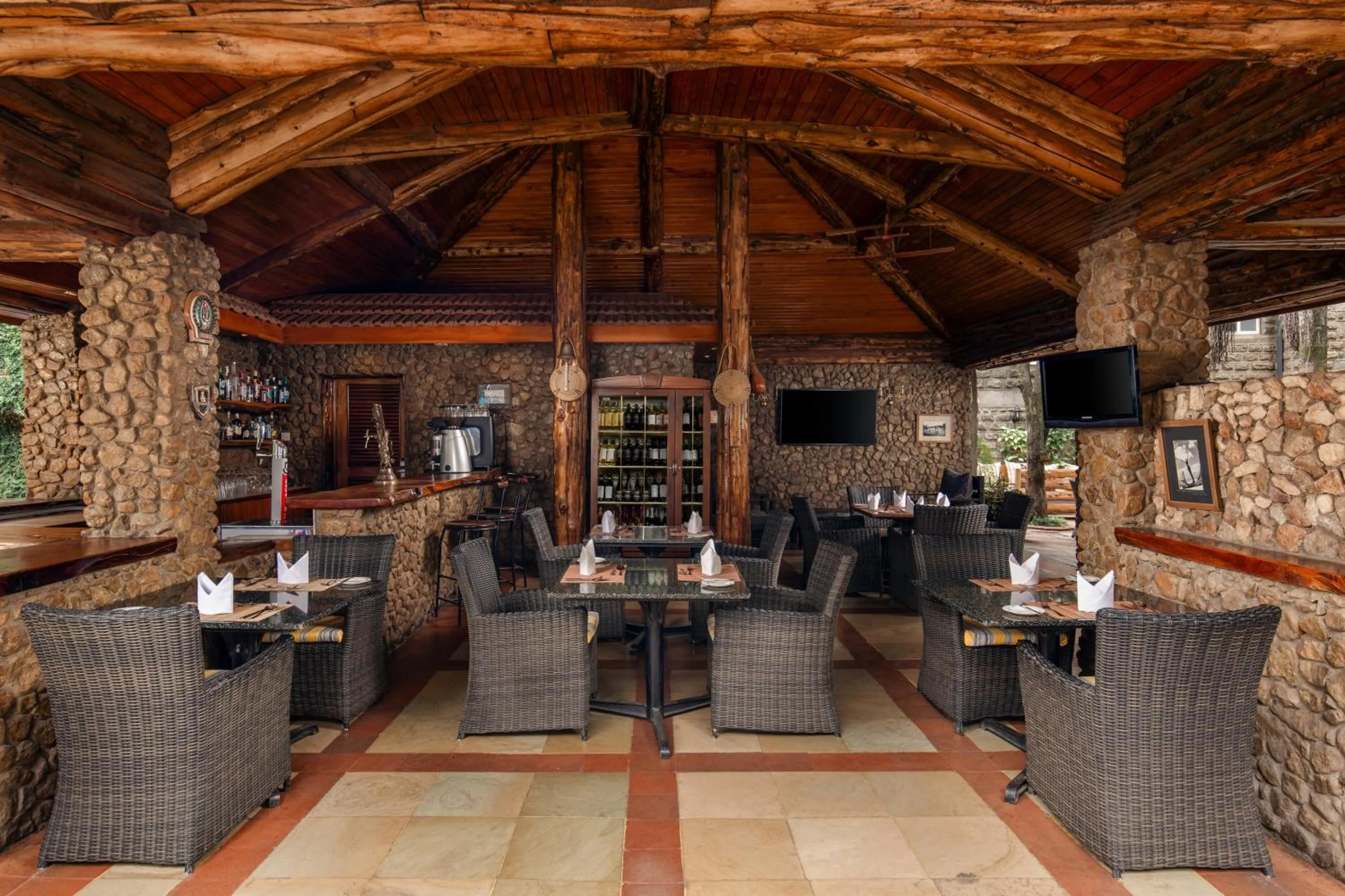 Lounge or bar, Restaurant/Places to Eat in Fairview Nairobi