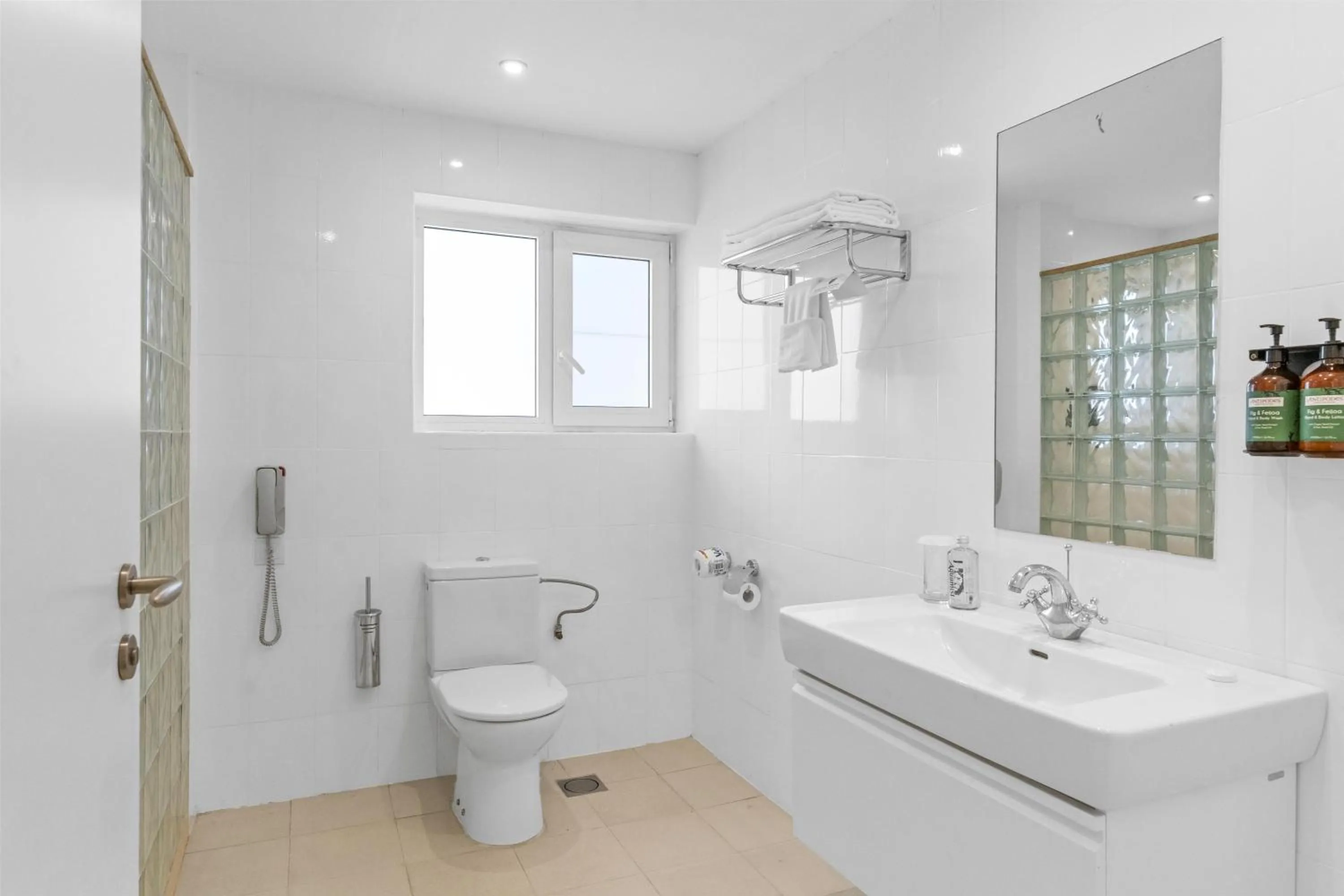 Bathroom in Best Western Nairobi Upper Hill