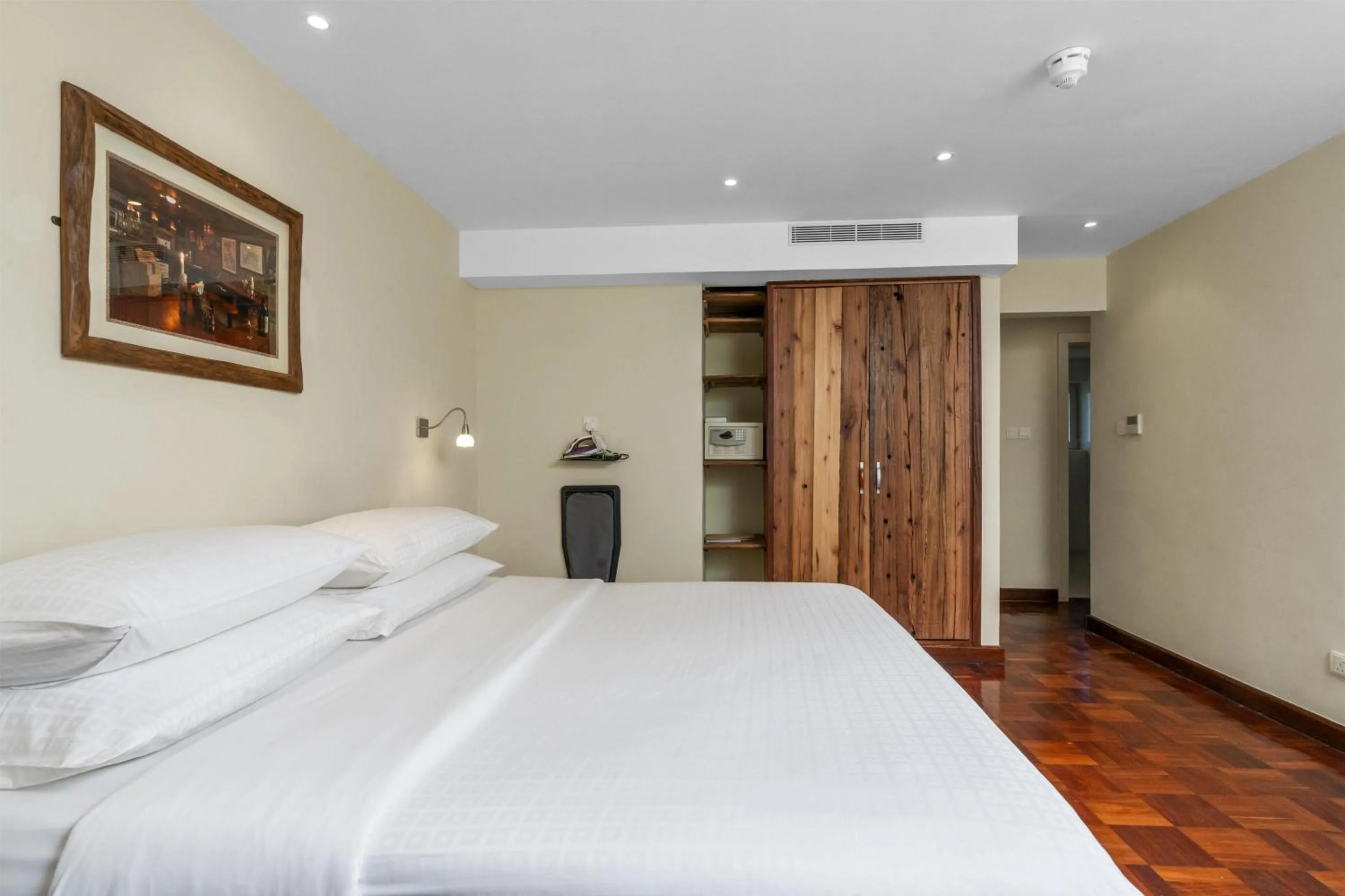 Bedroom, Bed in Best Western Nairobi Upper Hill