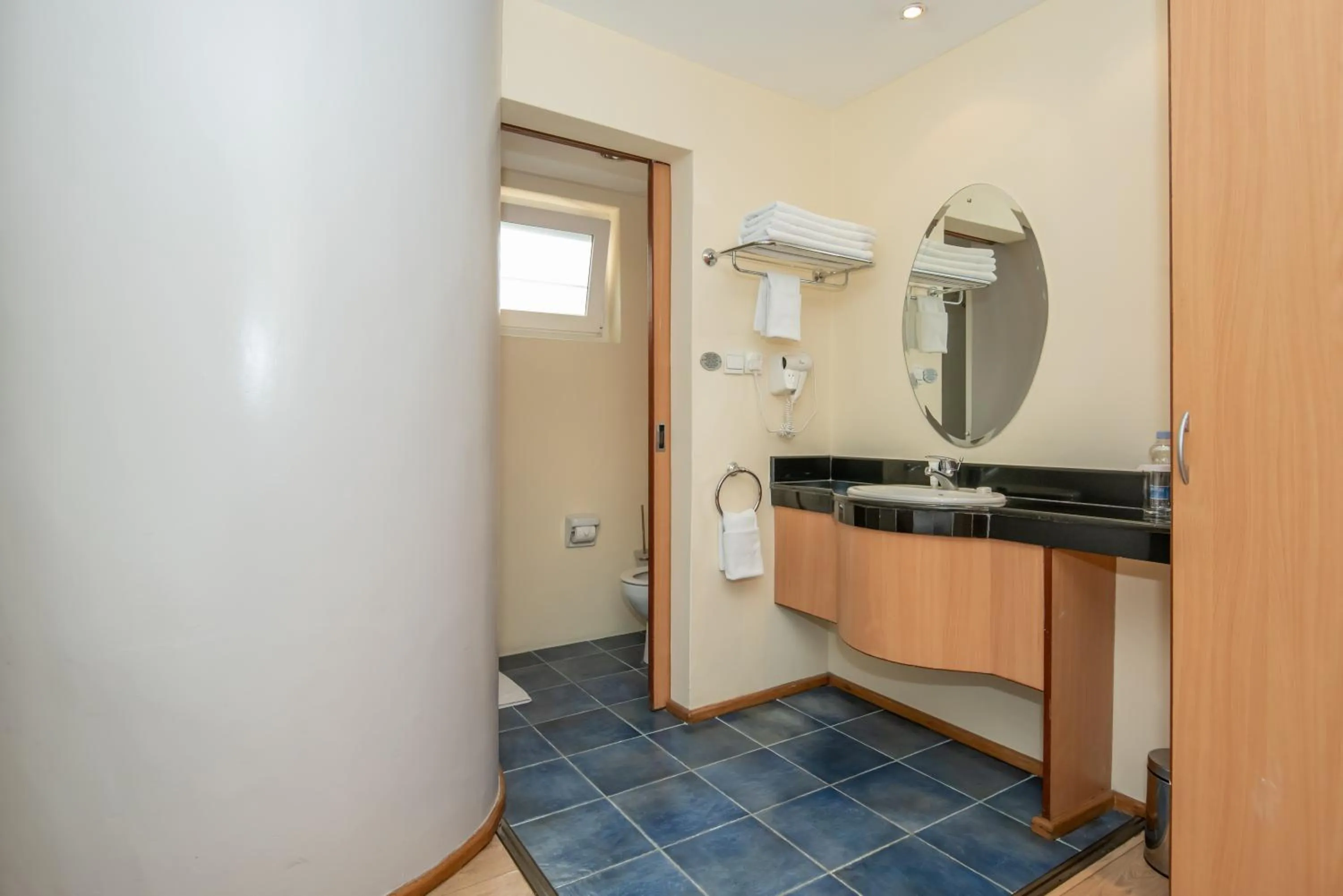 Shower in Best Western Nairobi Upper Hill