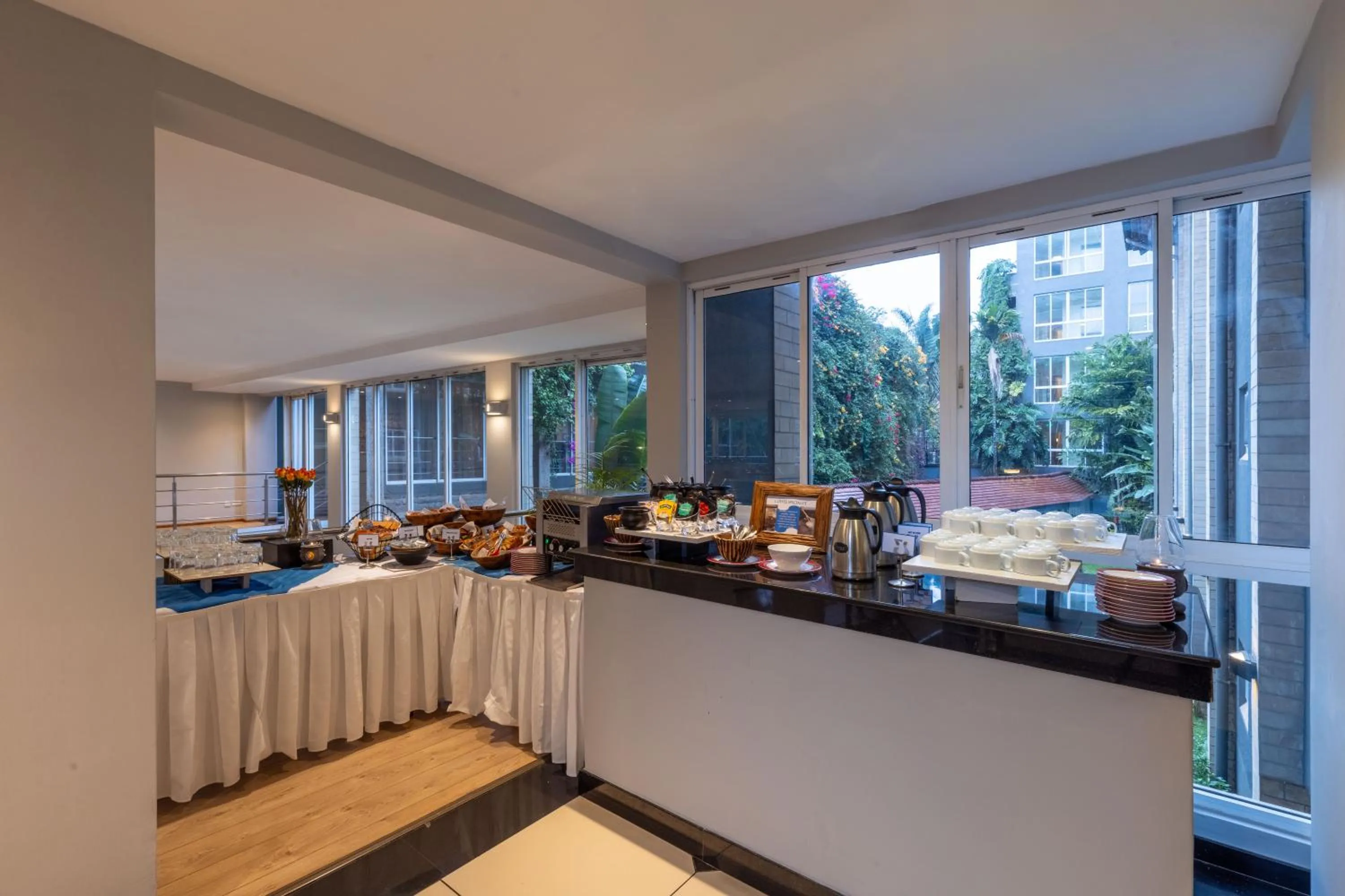 Buffet breakfast in Best Western Nairobi Upper Hill