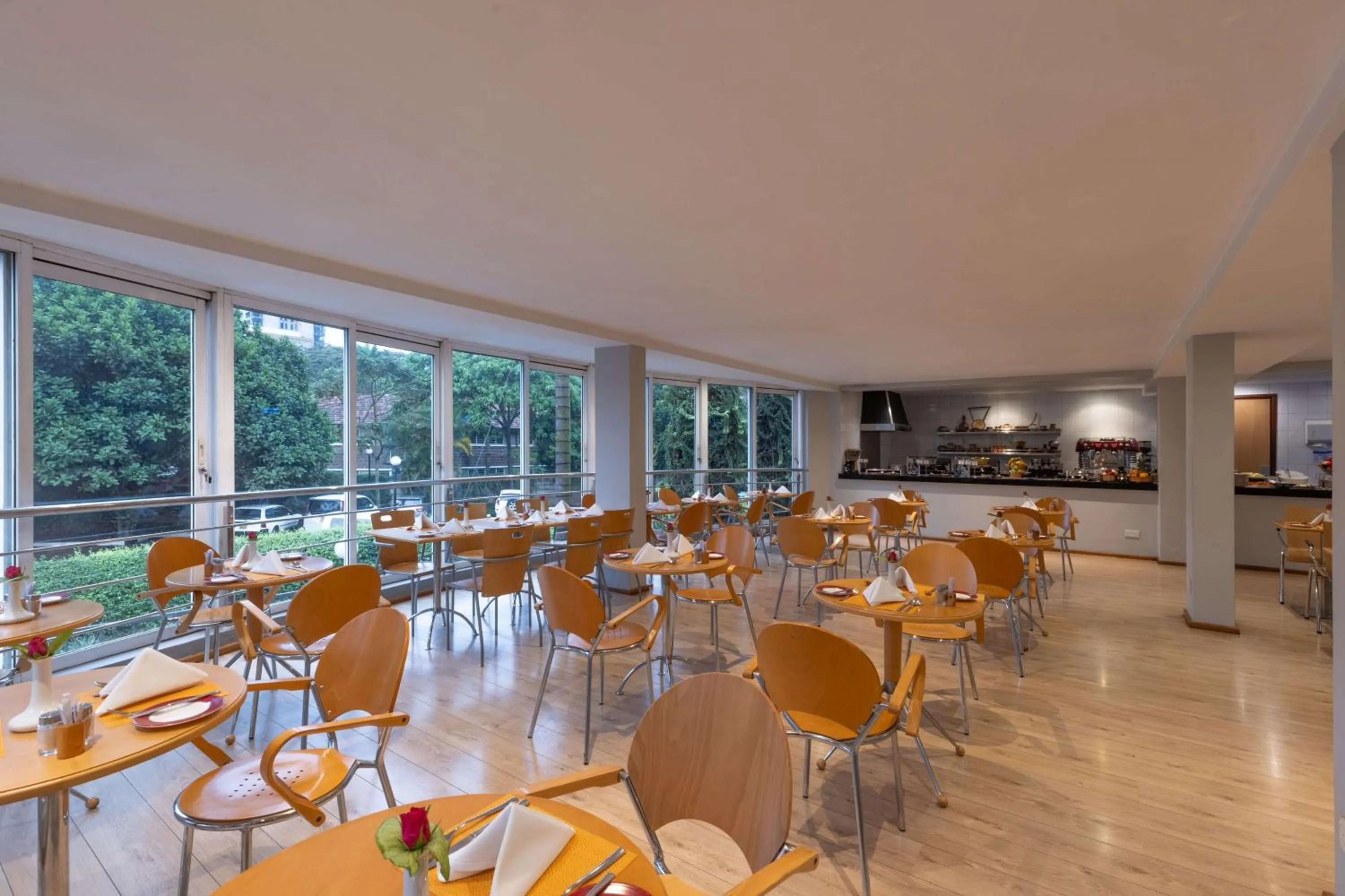 Restaurant/places to eat in Best Western Nairobi Upper Hill