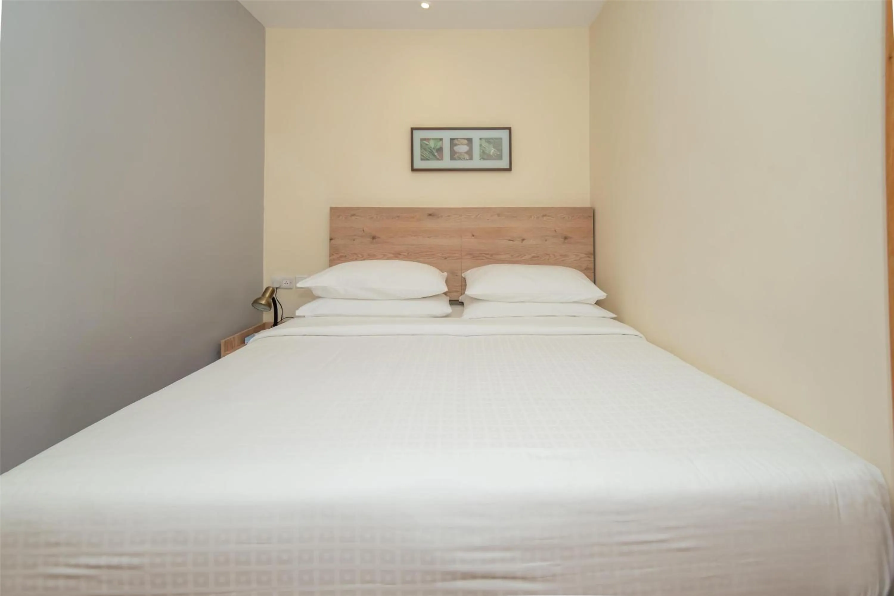 Bedroom, Bed in Best Western Nairobi Upper Hill