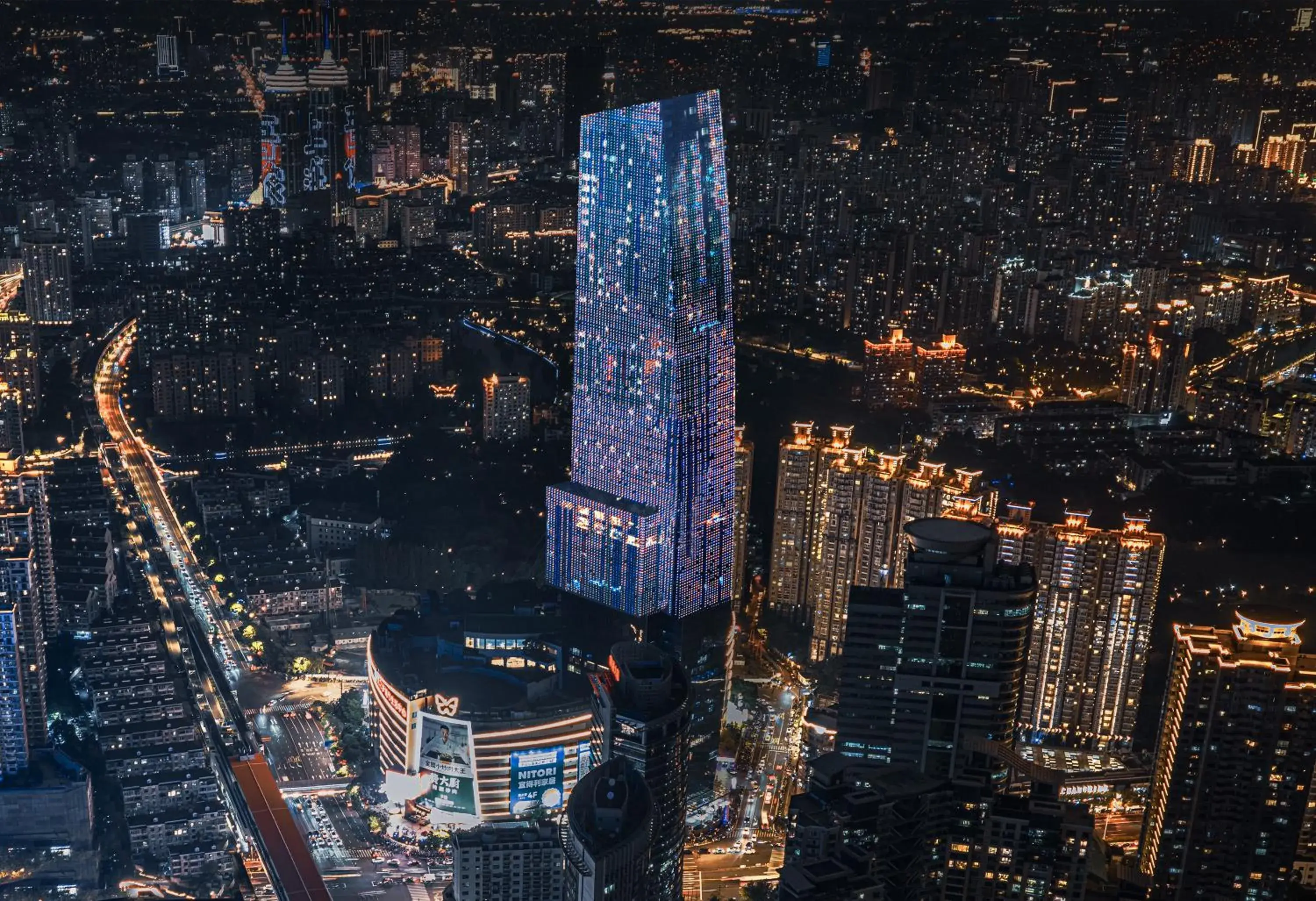 Club Suite in Renaissance Shanghai Zhongshan Park Hotel Club Suite in Renaissance Shanghai Zhongshan Park Hotel