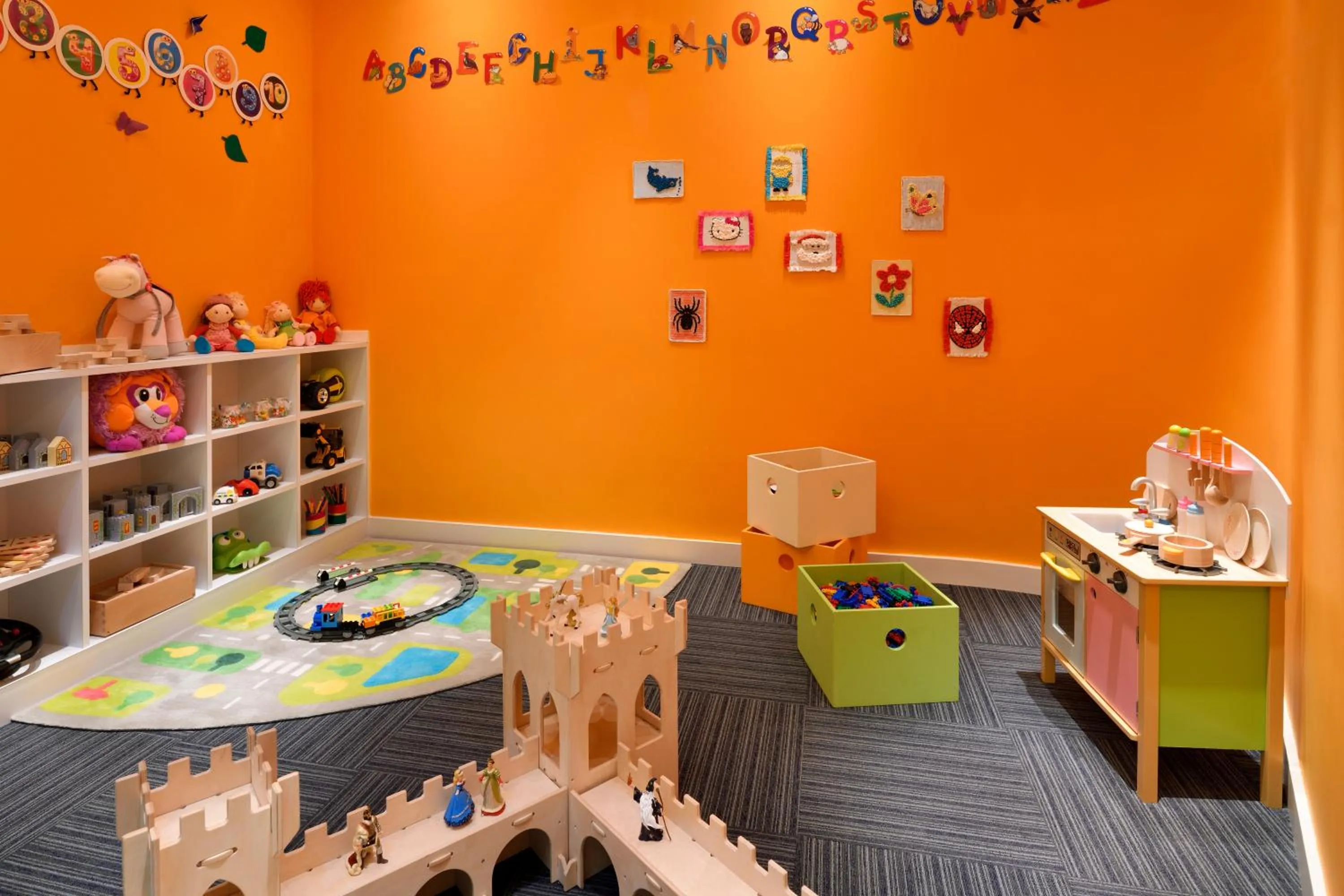 Kids's club in Kempinski The Boulevard Dubai