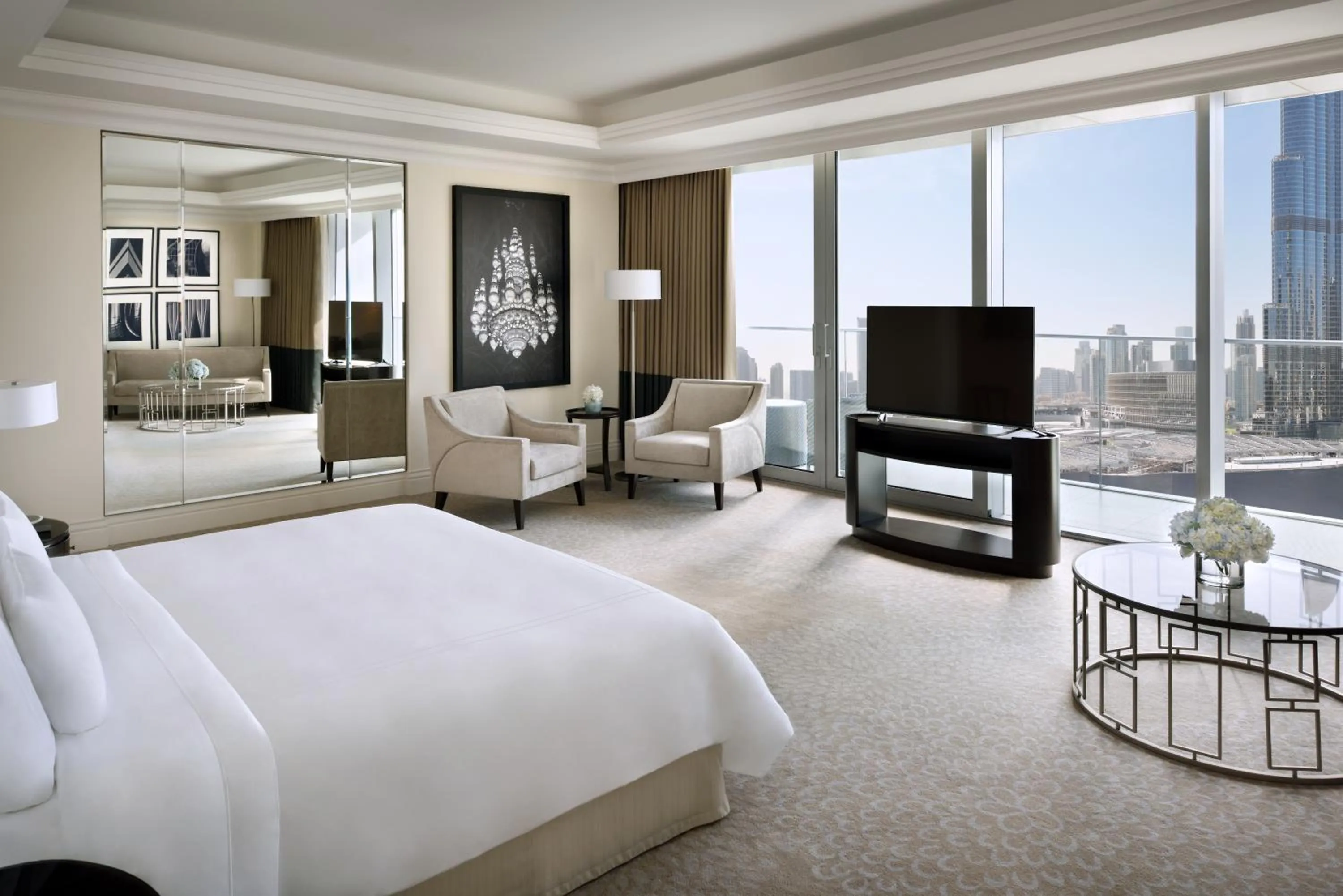 Bedroom, Bed in Kempinski The Boulevard Dubai