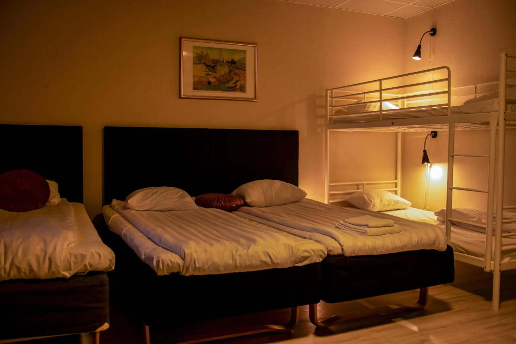 Bed in Euroway Hotel