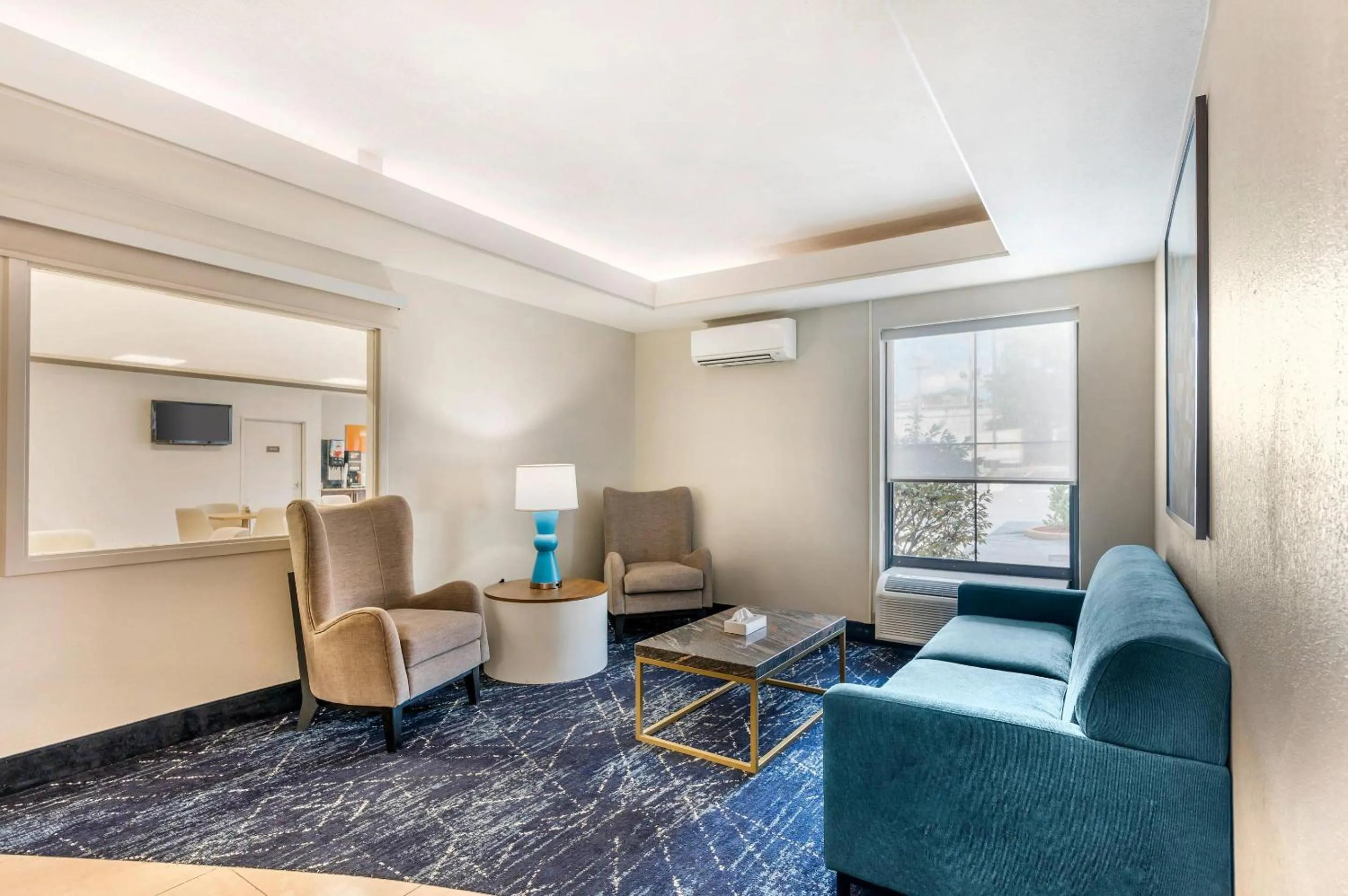 Lobby or reception in Comfort Inn & Suites