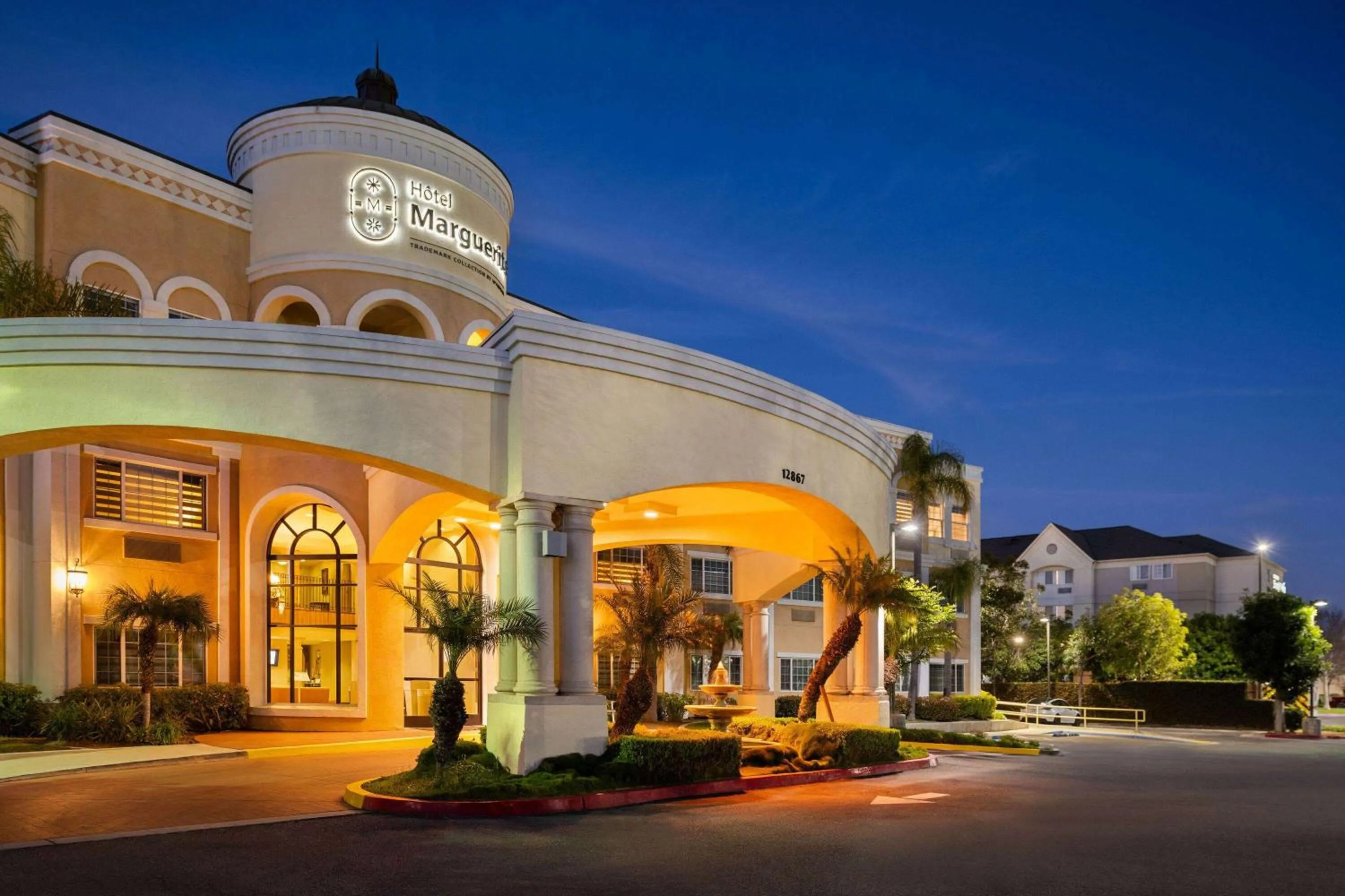 Property building in Hotel Marguerite South Anaheim - Garden Grove, Trademark Collection by Wyndham