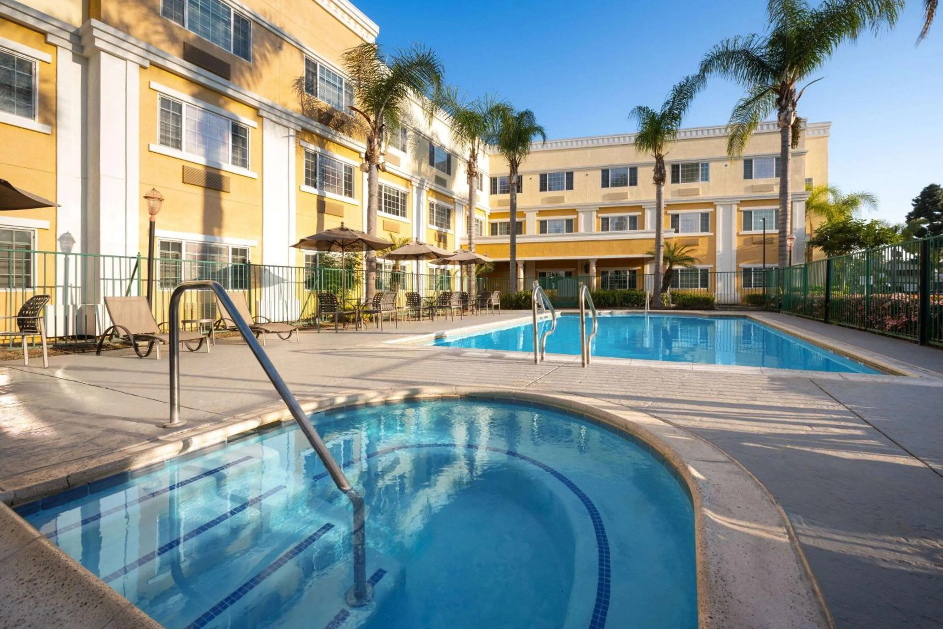 Hot Tub in Hotel Marguerite South Anaheim - Garden Grove, Trademark Collection by Wyndham