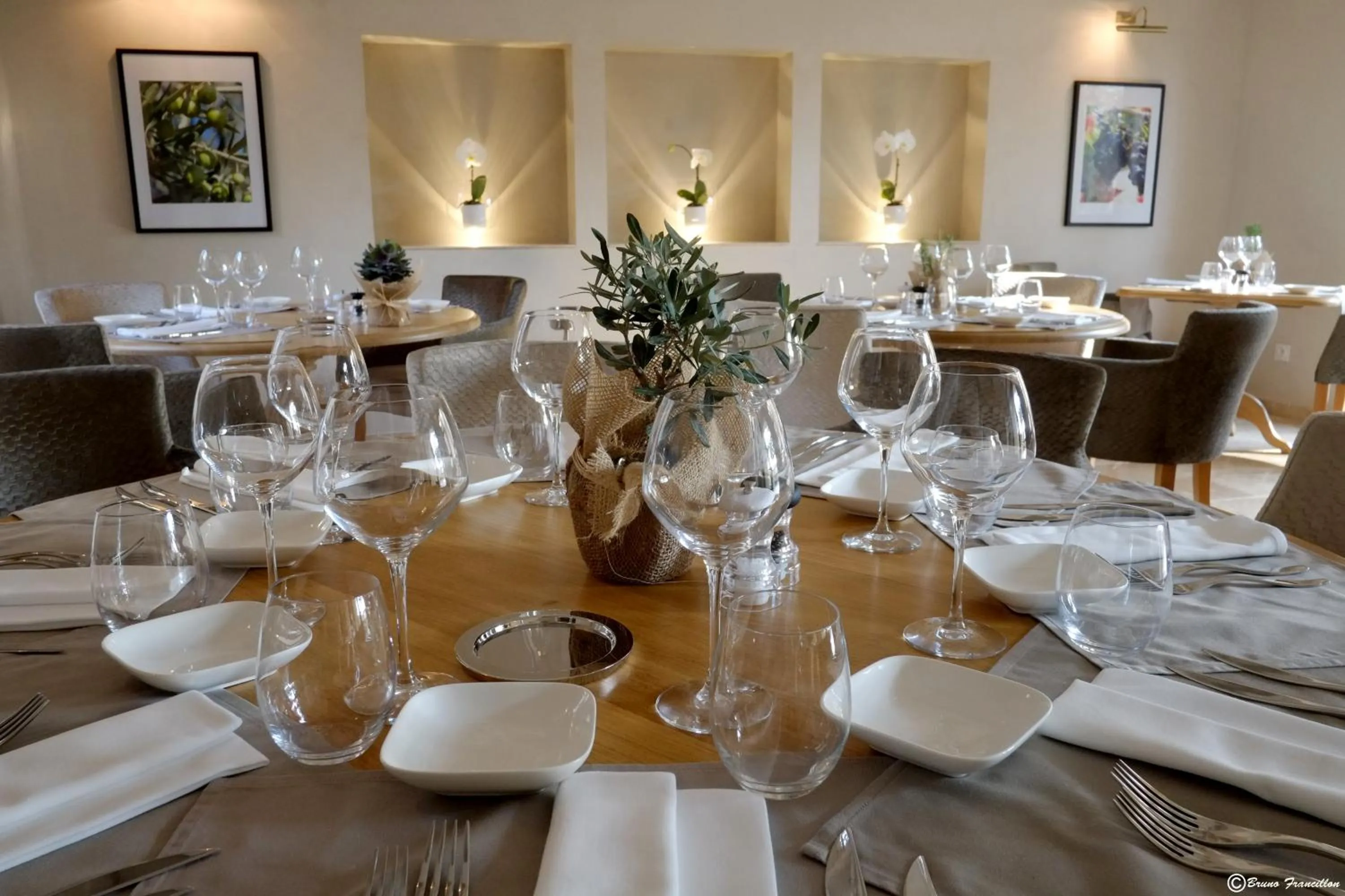 Restaurant/places to eat in Boutique Hôtel La Villa MONTESQUIEU