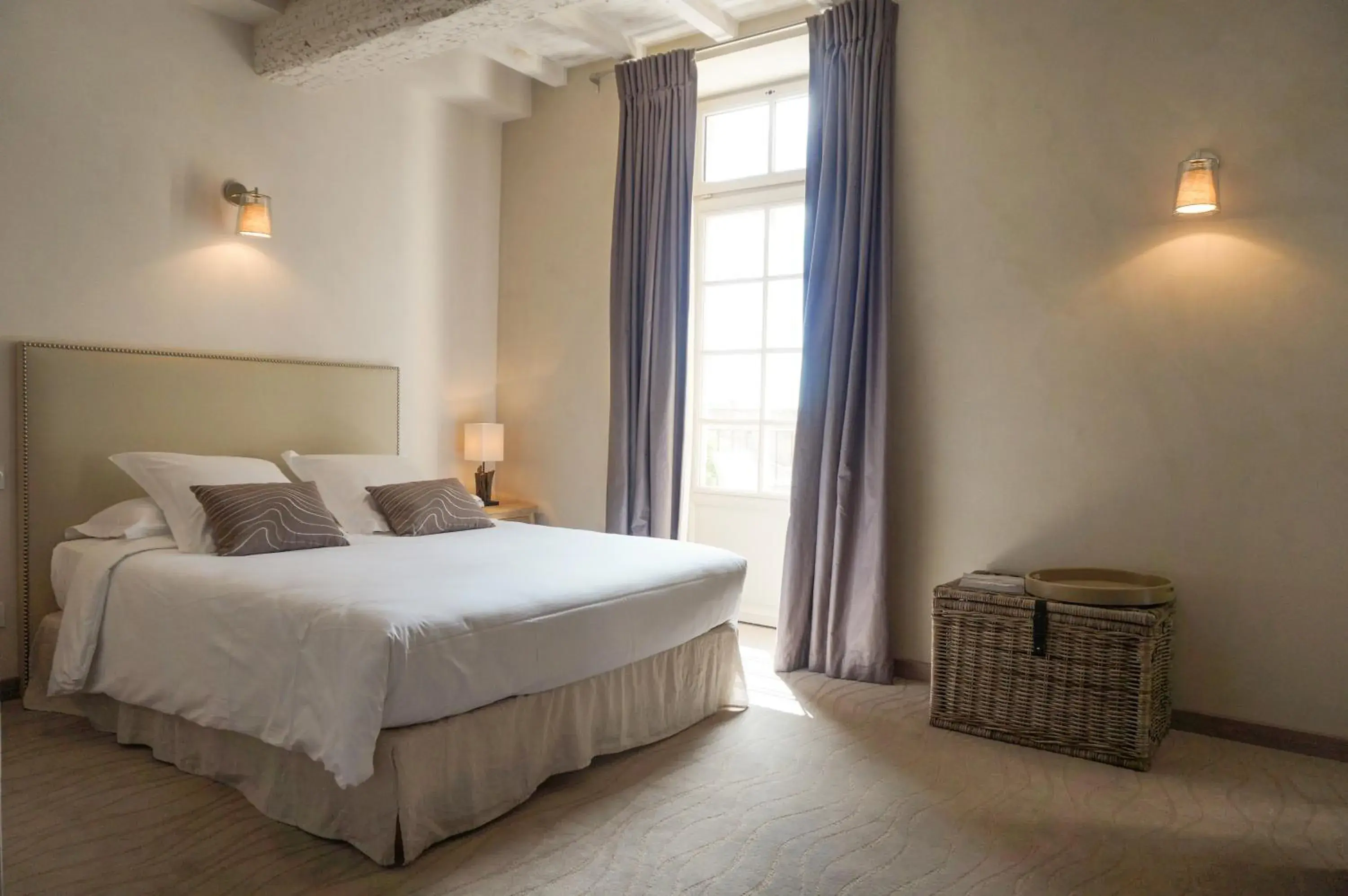 Family Room with Garden View in Boutique Hôtel La Villa MONTESQUIEU Family Room with Garden View in Boutique Hôtel La Villa MONTESQUIEU