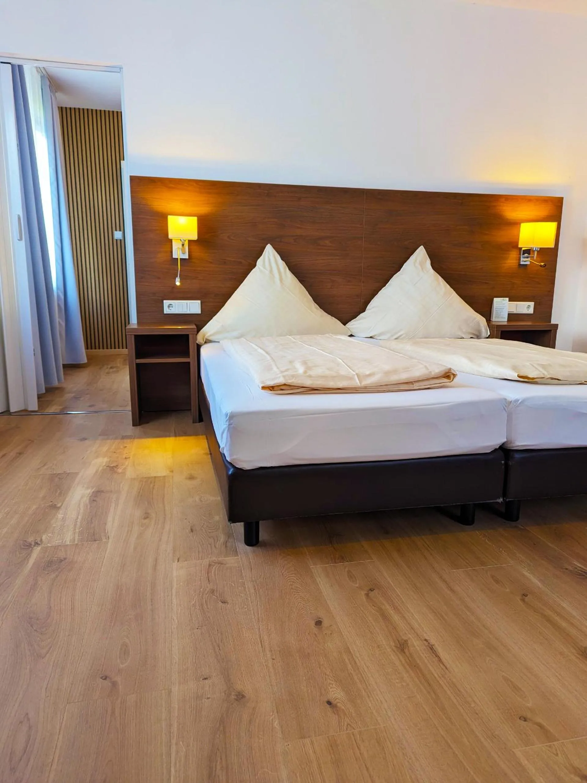 Bedroom, Bed in Hotel Berghof Wasserkuppe & Gästehaus Fuldaquelle