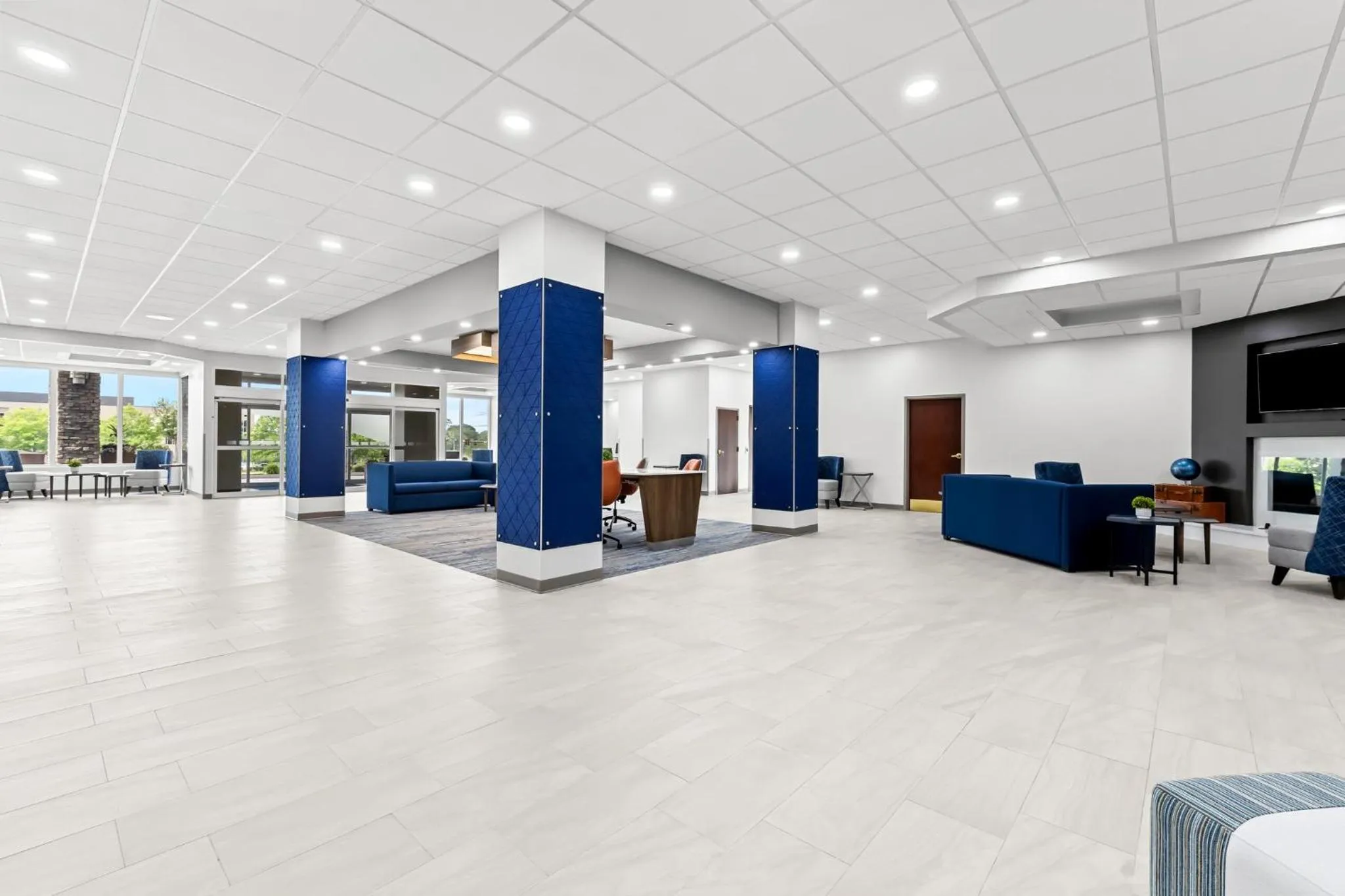 Property building in Holiday Inn Express Nashville-Hendersonville by IHG