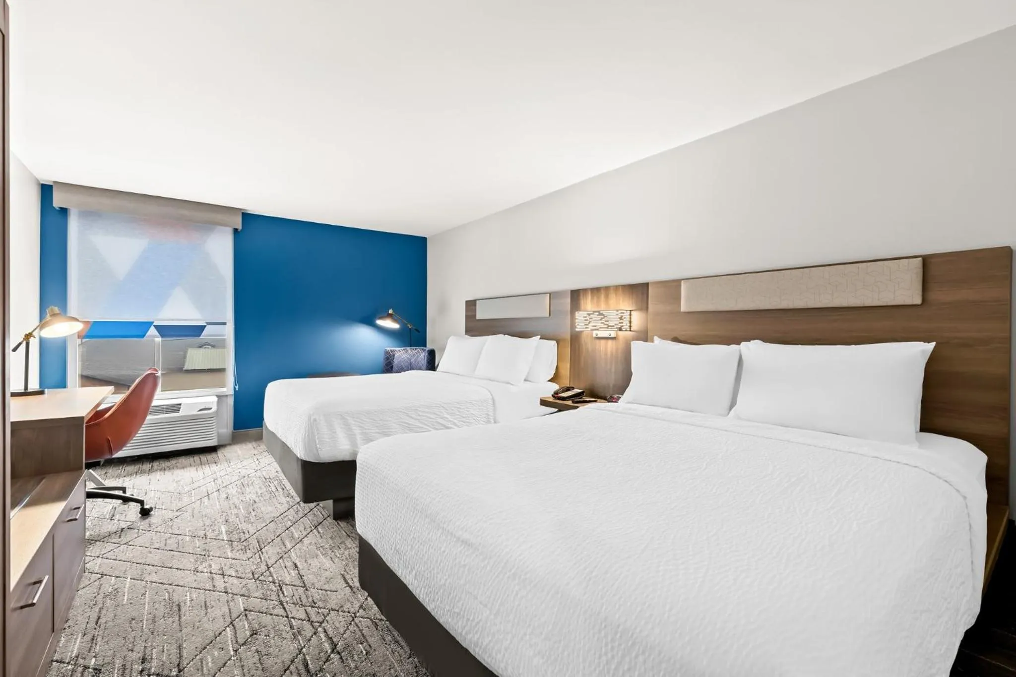 Photo of the whole room, Bed in Holiday Inn Express Nashville-Hendersonville by IHG