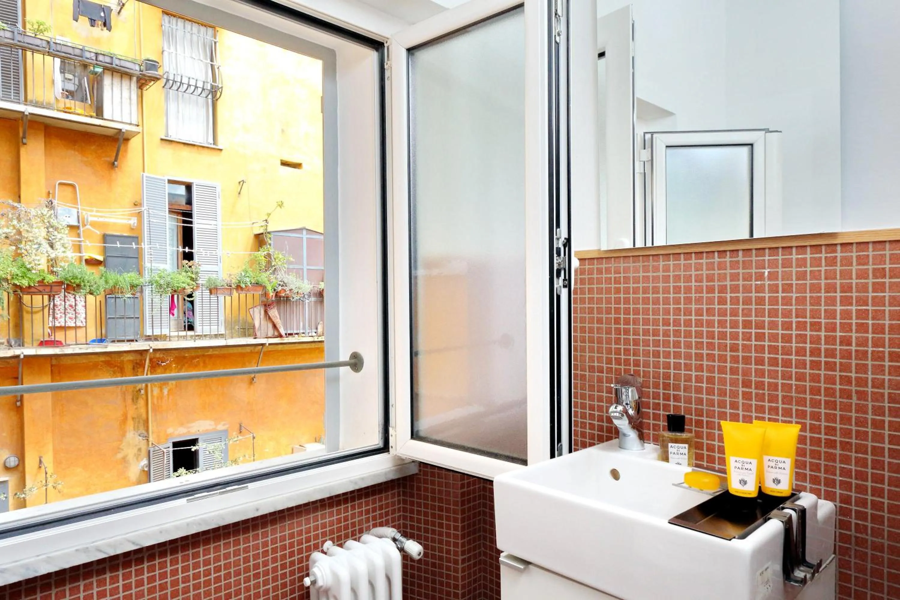 Pantheon - Argentina Luxury