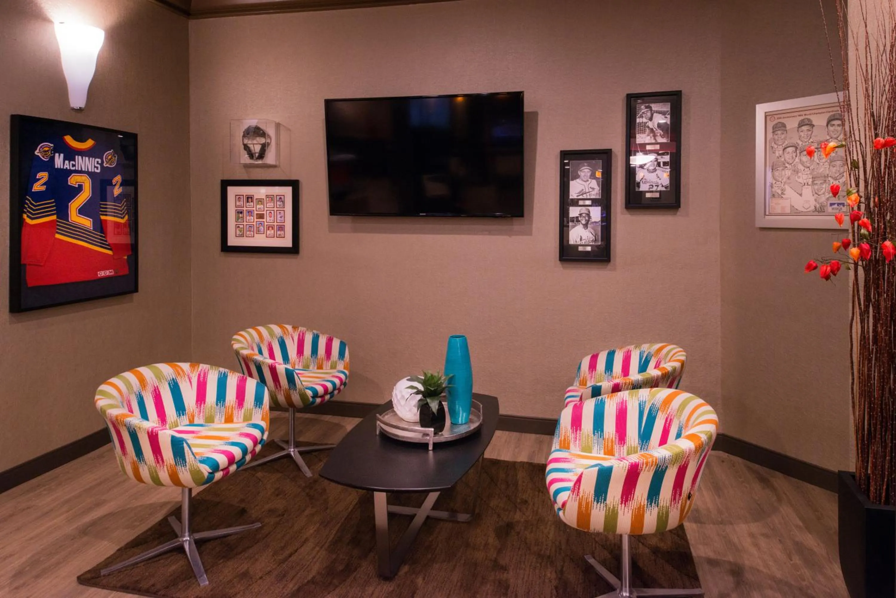 Lounge or bar in Radisson Hotel St Louis Downtown Convention Center