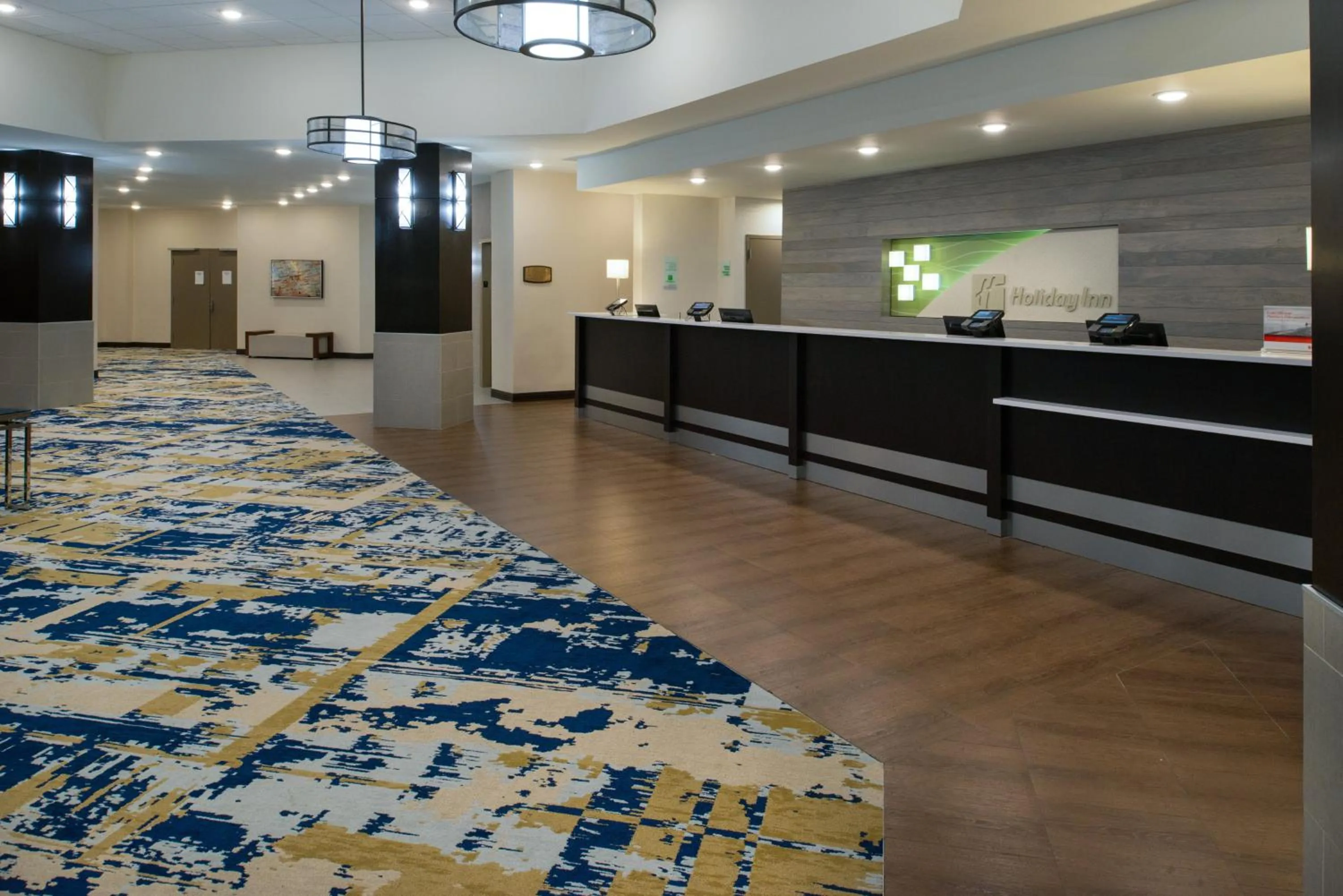 Property building in Radisson Hotel St Louis Downtown Convention Center