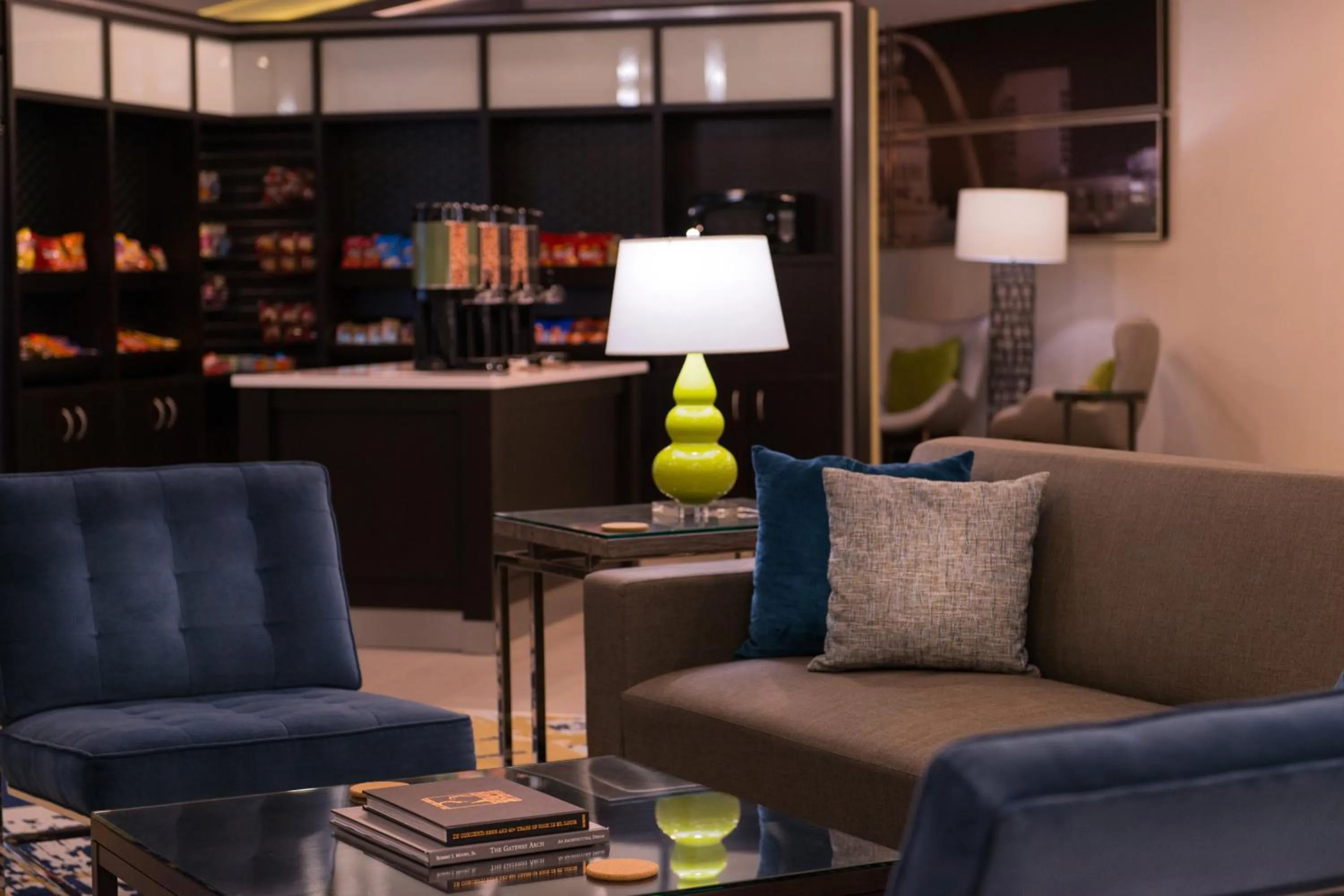 Lobby or reception in Radisson Hotel St Louis Downtown Convention Center