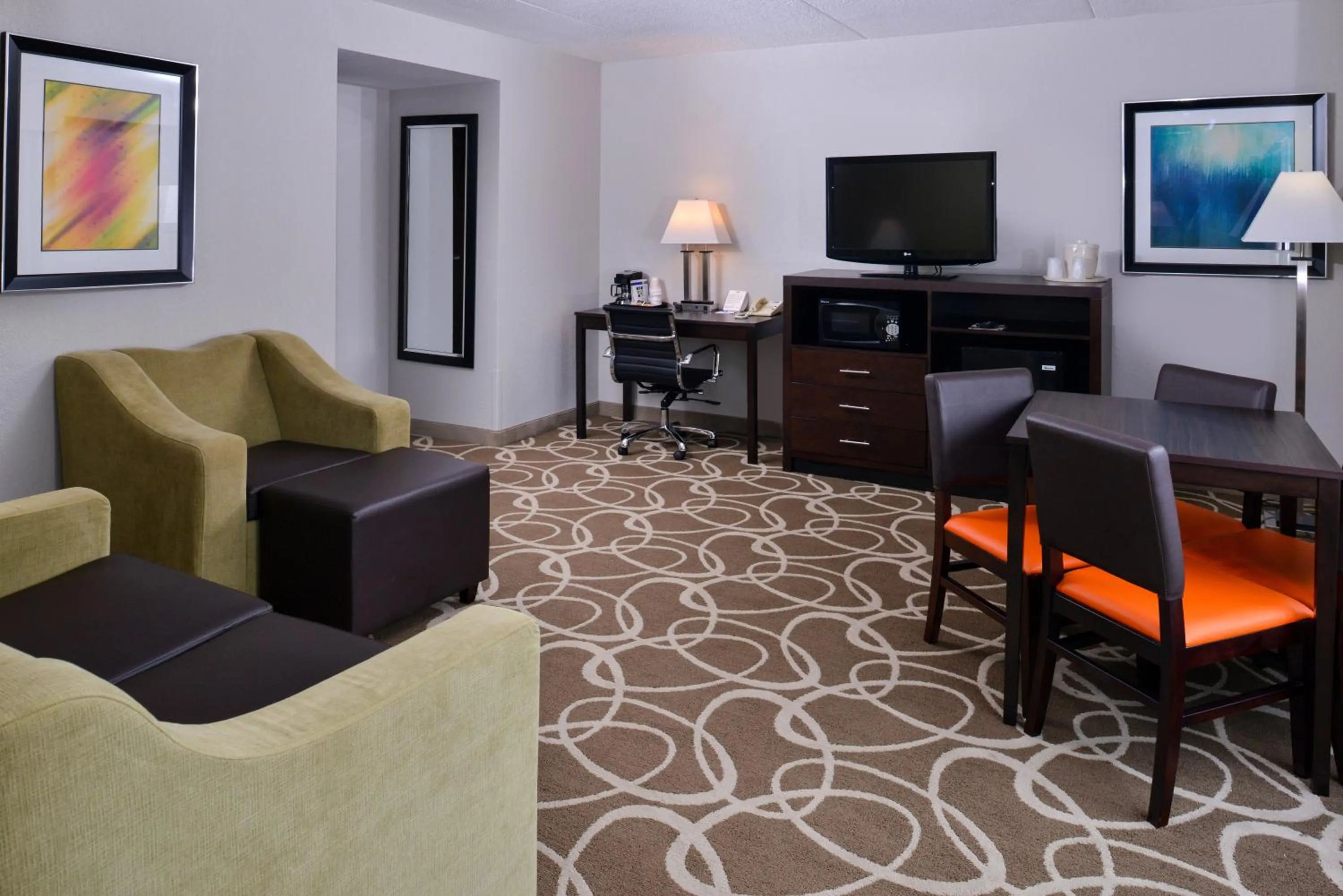 Photo of the whole room in Elimwood Hotel, a Ramada by Wyndham