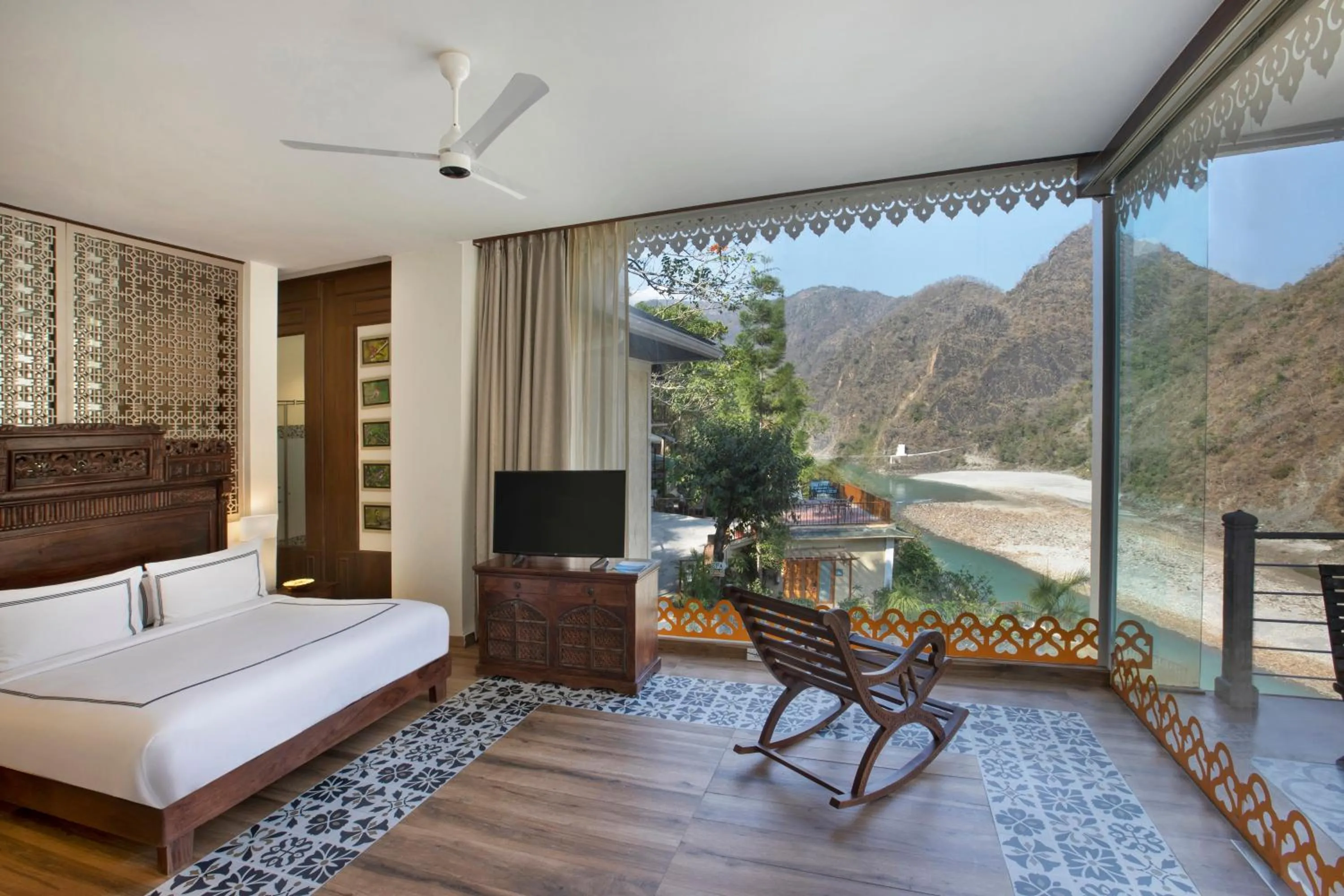 Bedroom, Bed in Raga on the Ganges, Rishikesh