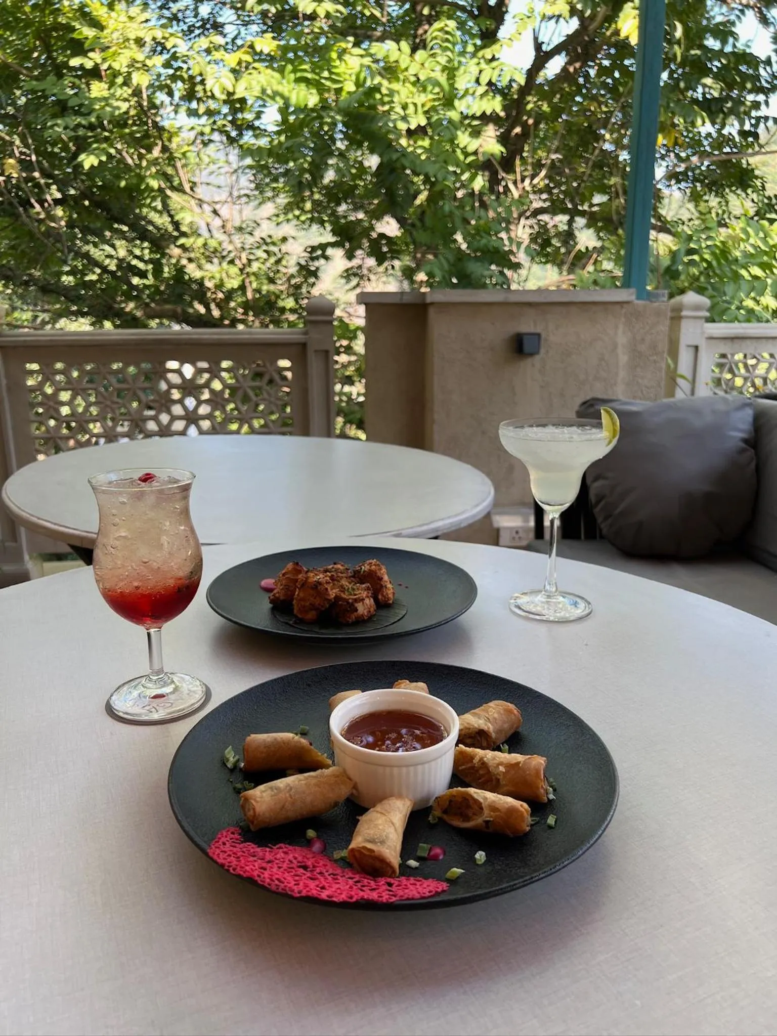 Food and drinks in Raga on the Ganges, Rishikesh