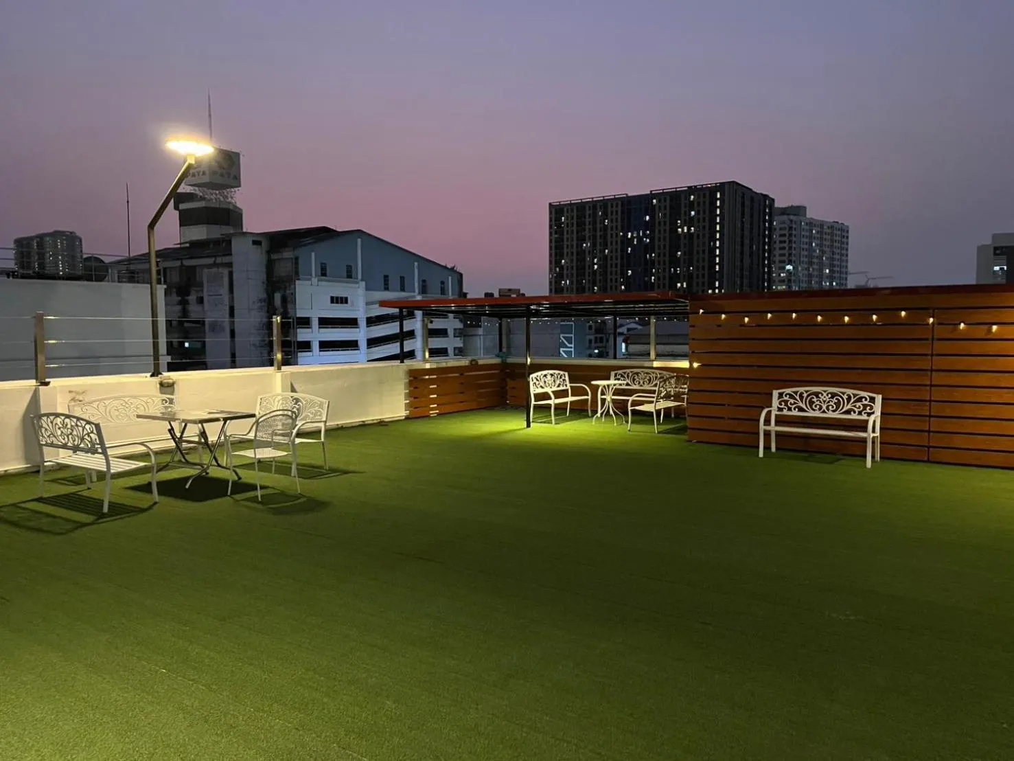 Balcony/Terrace in Sunset Residence Pinklao