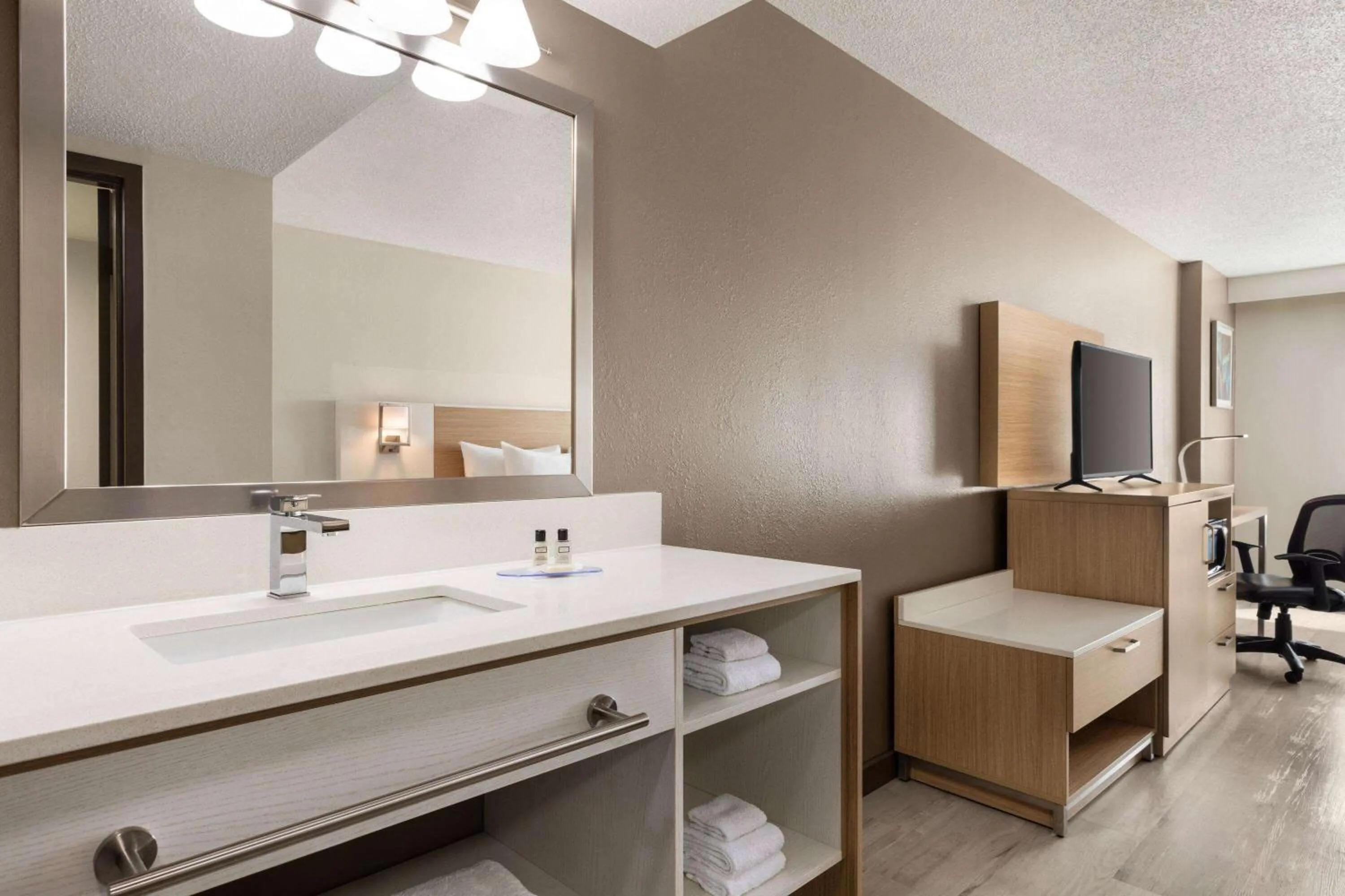 Bathroom in Wyndham Garden Duluth