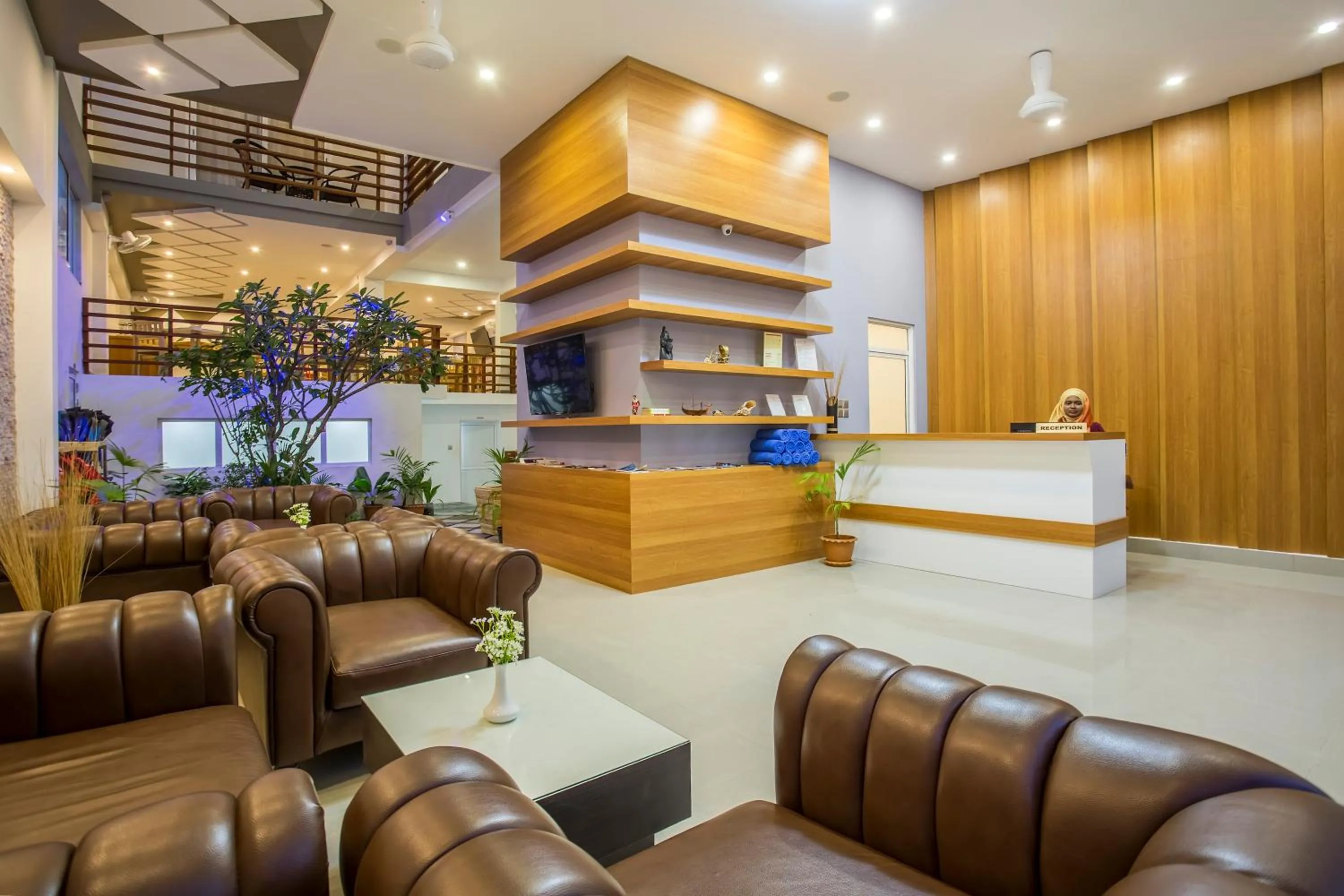 Library in Kuredhi Beach Inn