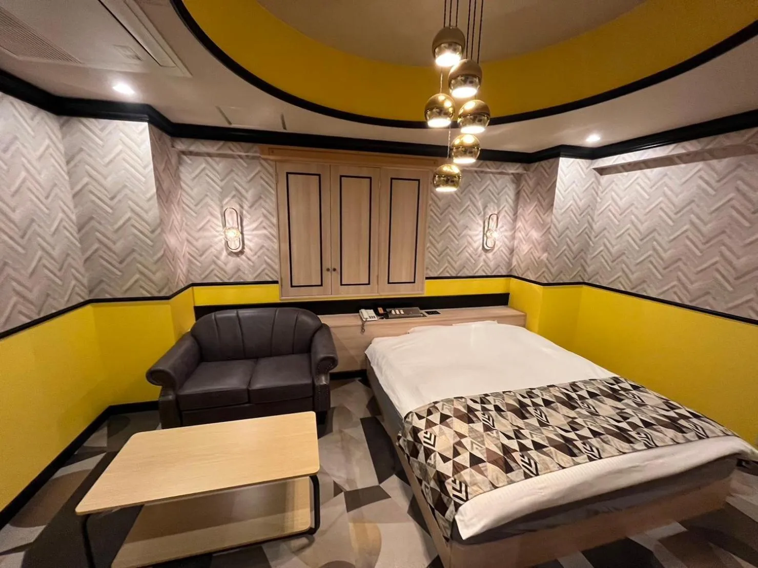 Bed in Fun3 -Adult Only-