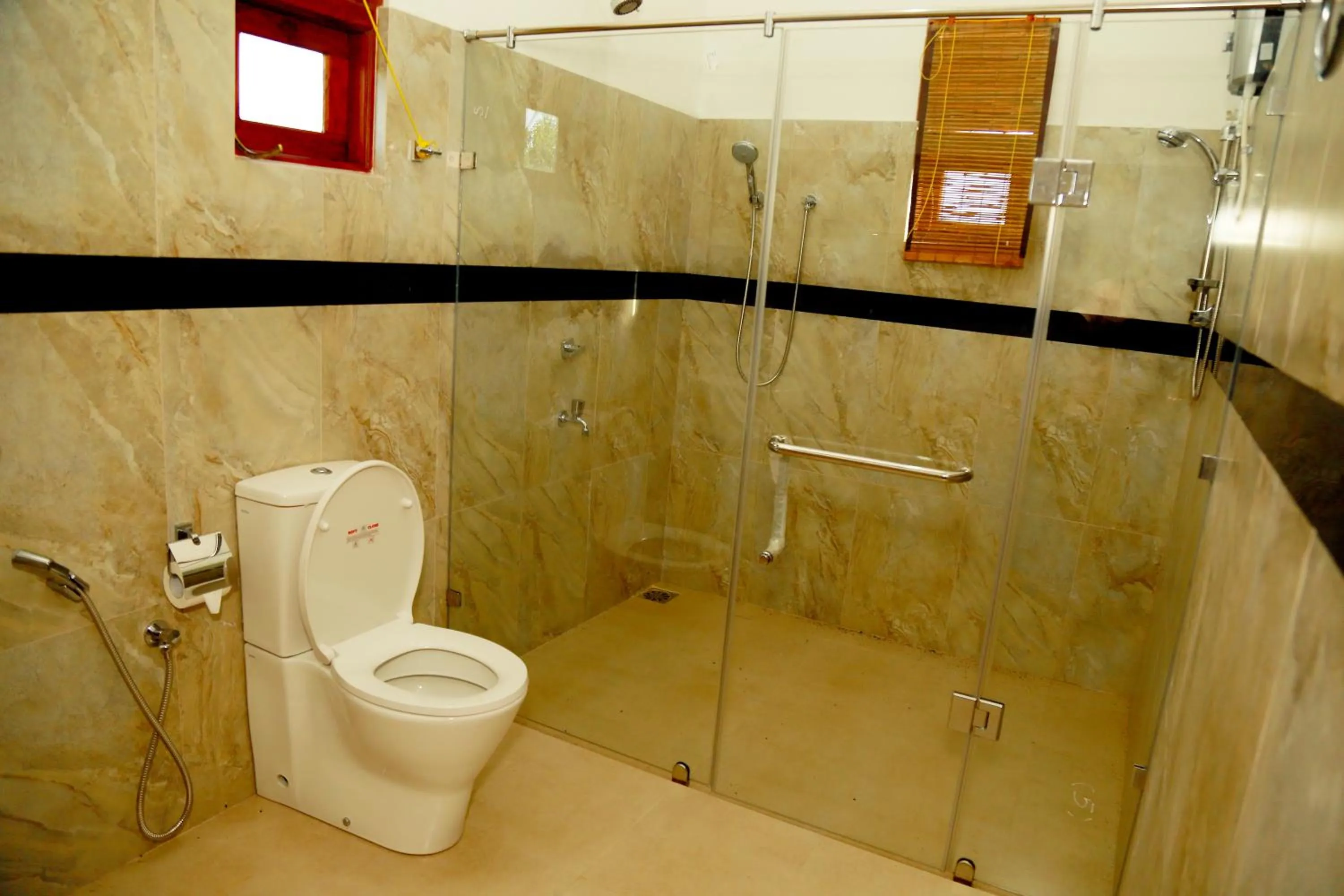 Bathroom in Lake Villa Resort