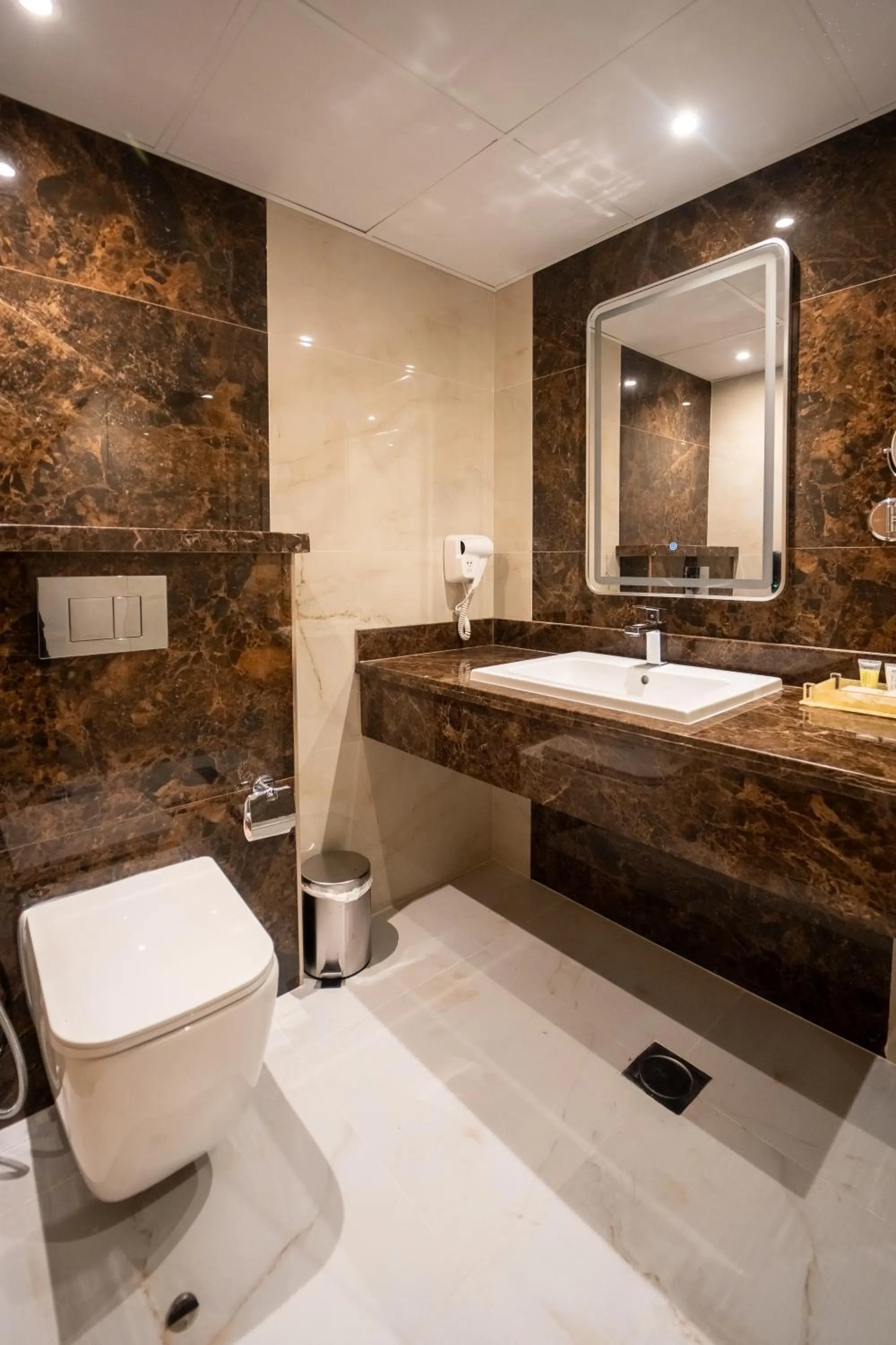 Shower in Smana Hotel Al Raffa