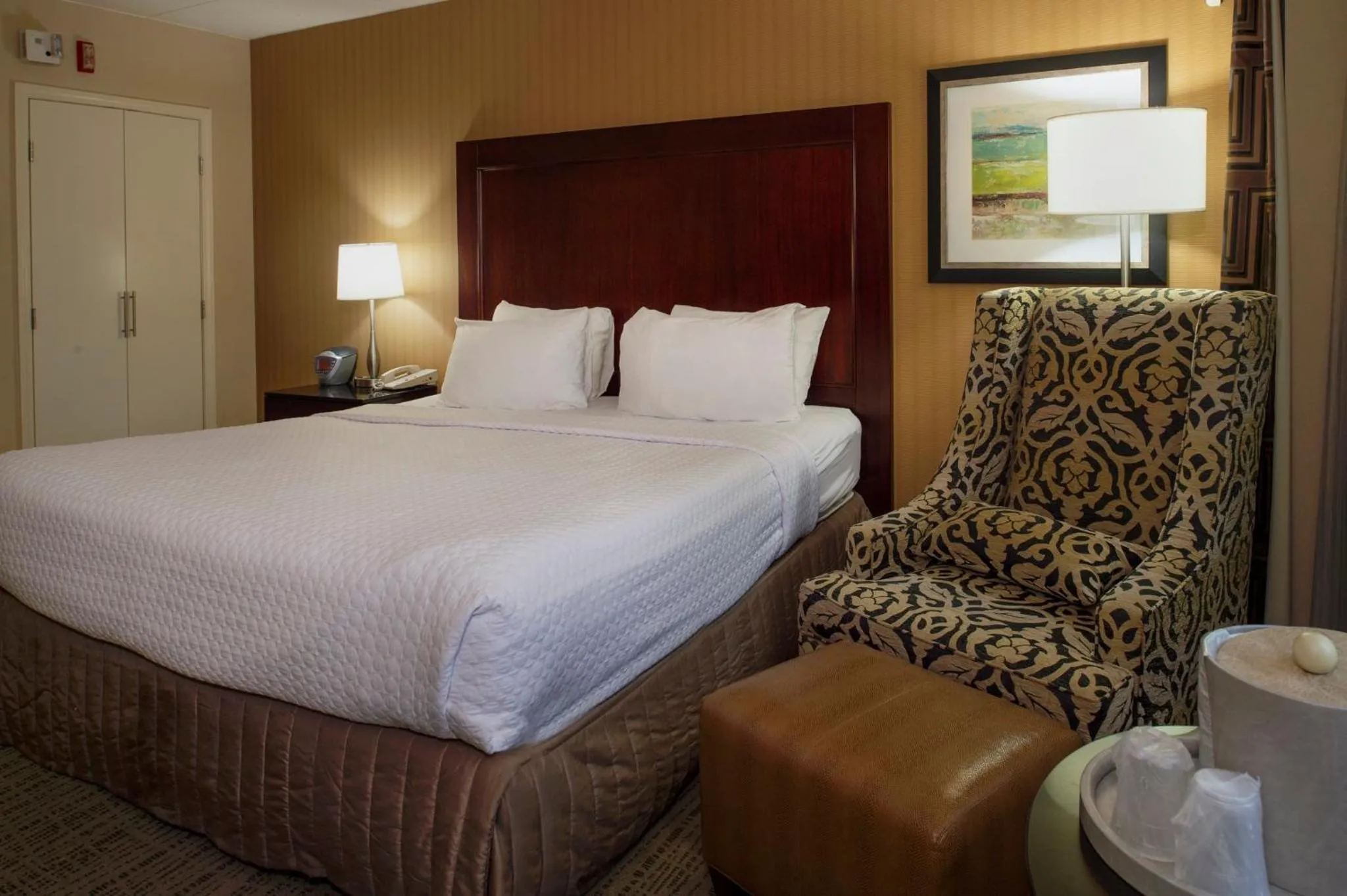 Photo of the whole room, Bed in Crowne Plaza Hotel St. Louis Airport by IHG