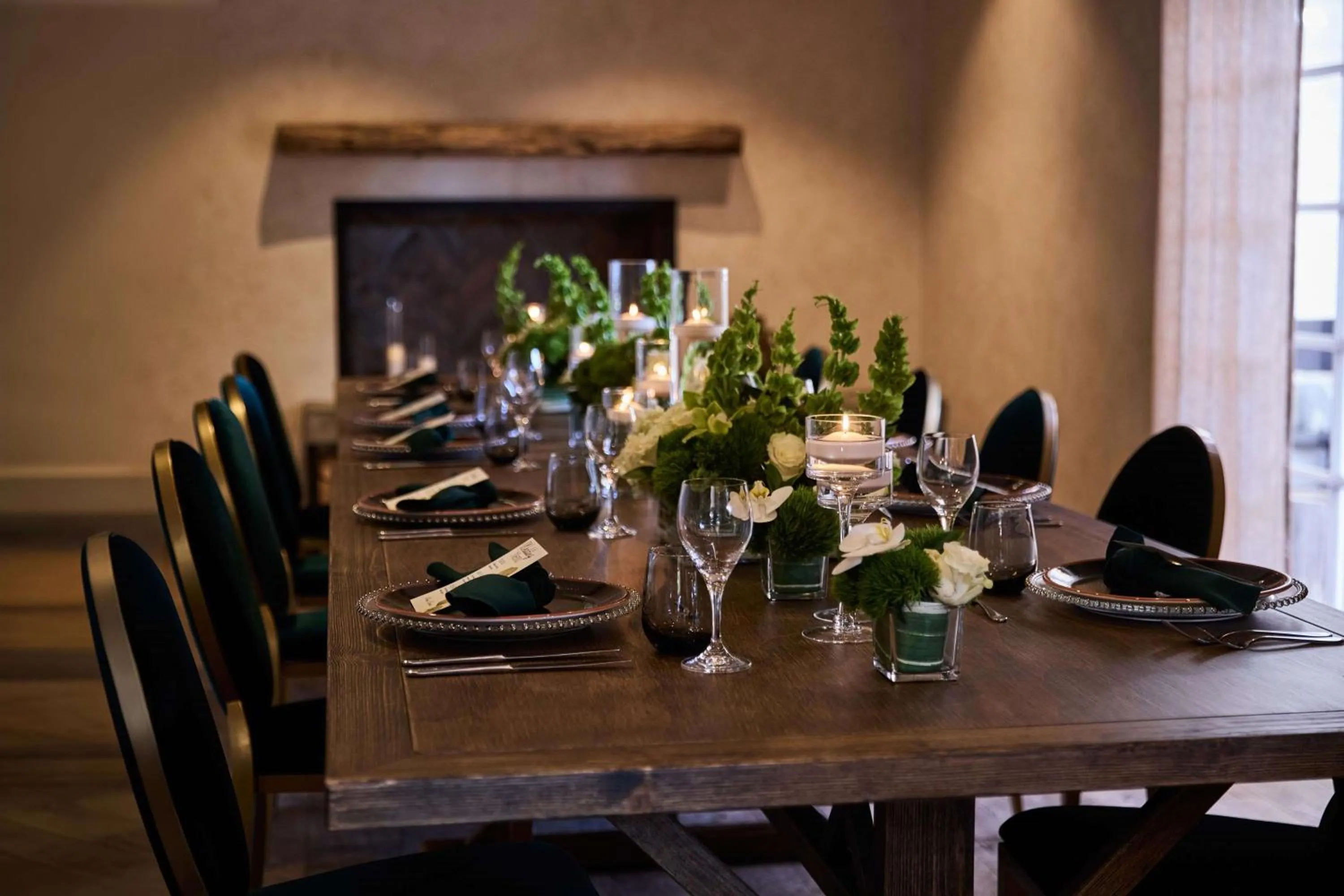 Restaurant/places to eat in The Leta Santa Barbara Goleta, Tapestry Collection by Hilton