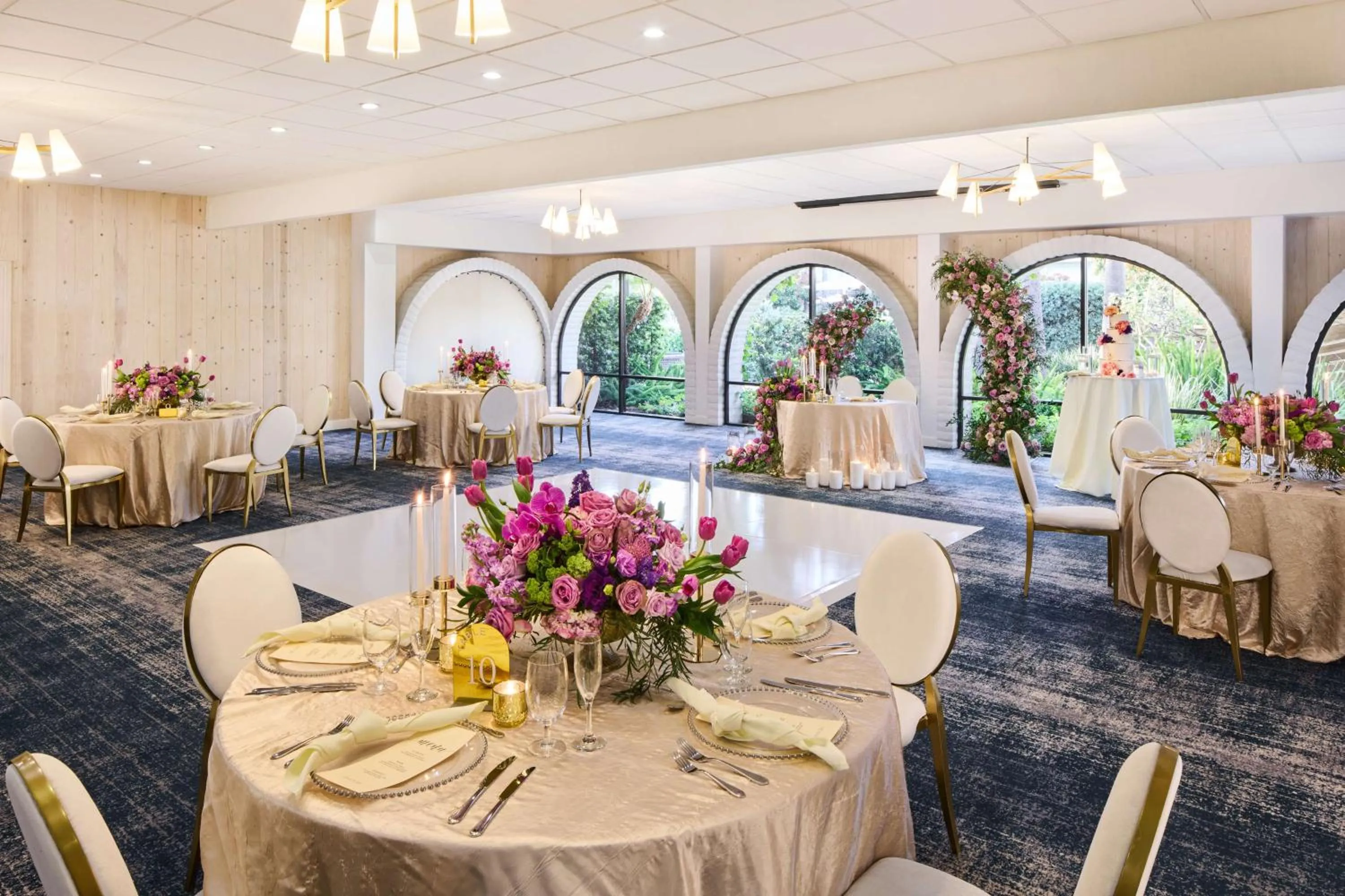 Meeting/conference room in The Leta Santa Barbara Goleta, Tapestry Collection by Hilton