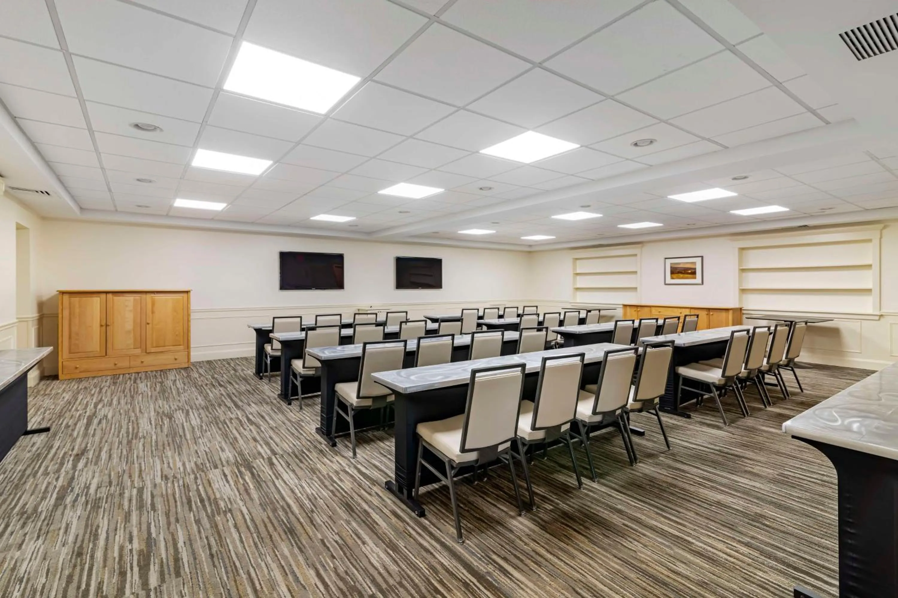 Meeting/conference room in Best Western Springfield Hotel