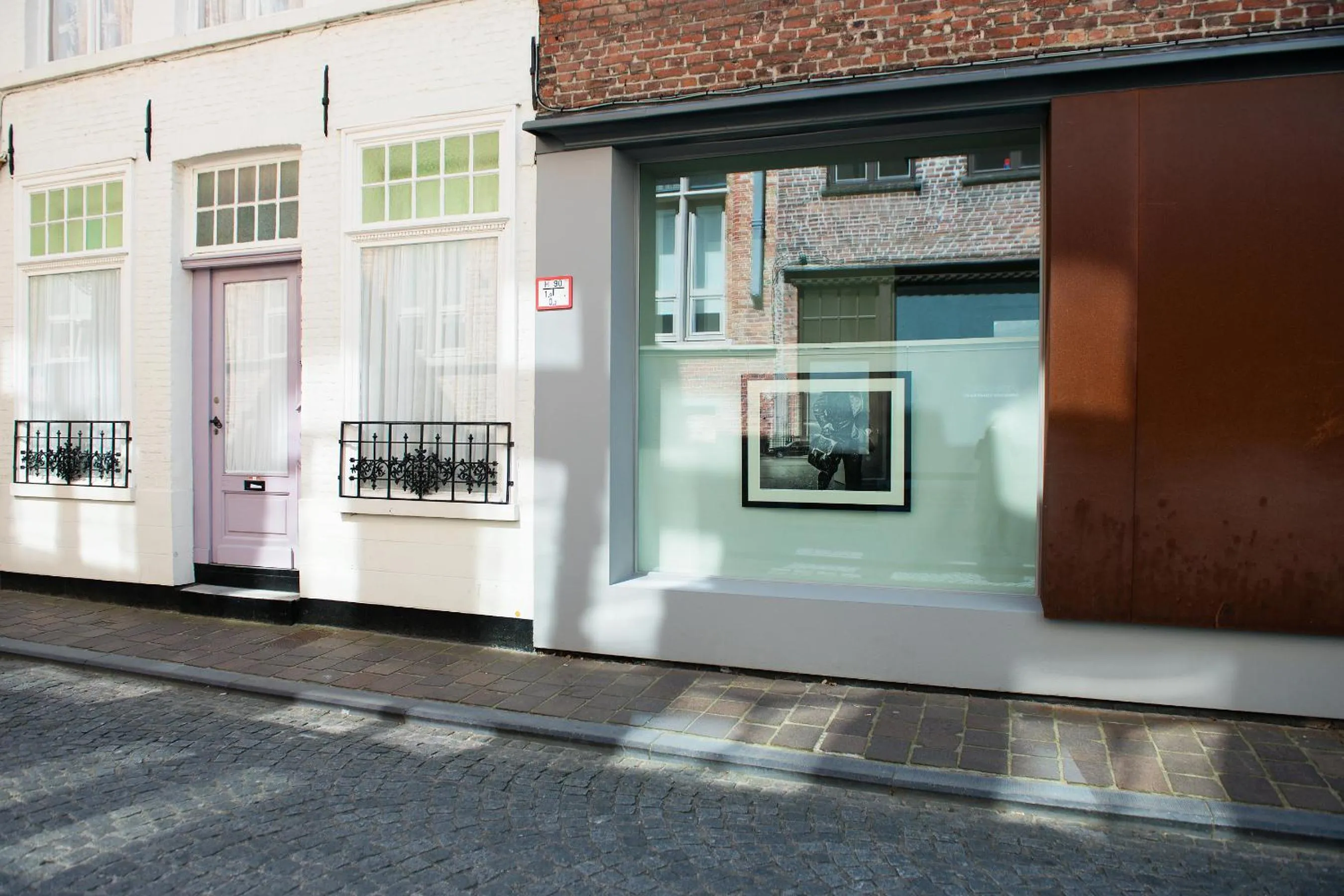 Facade/entrance in 4B B&B Brugge