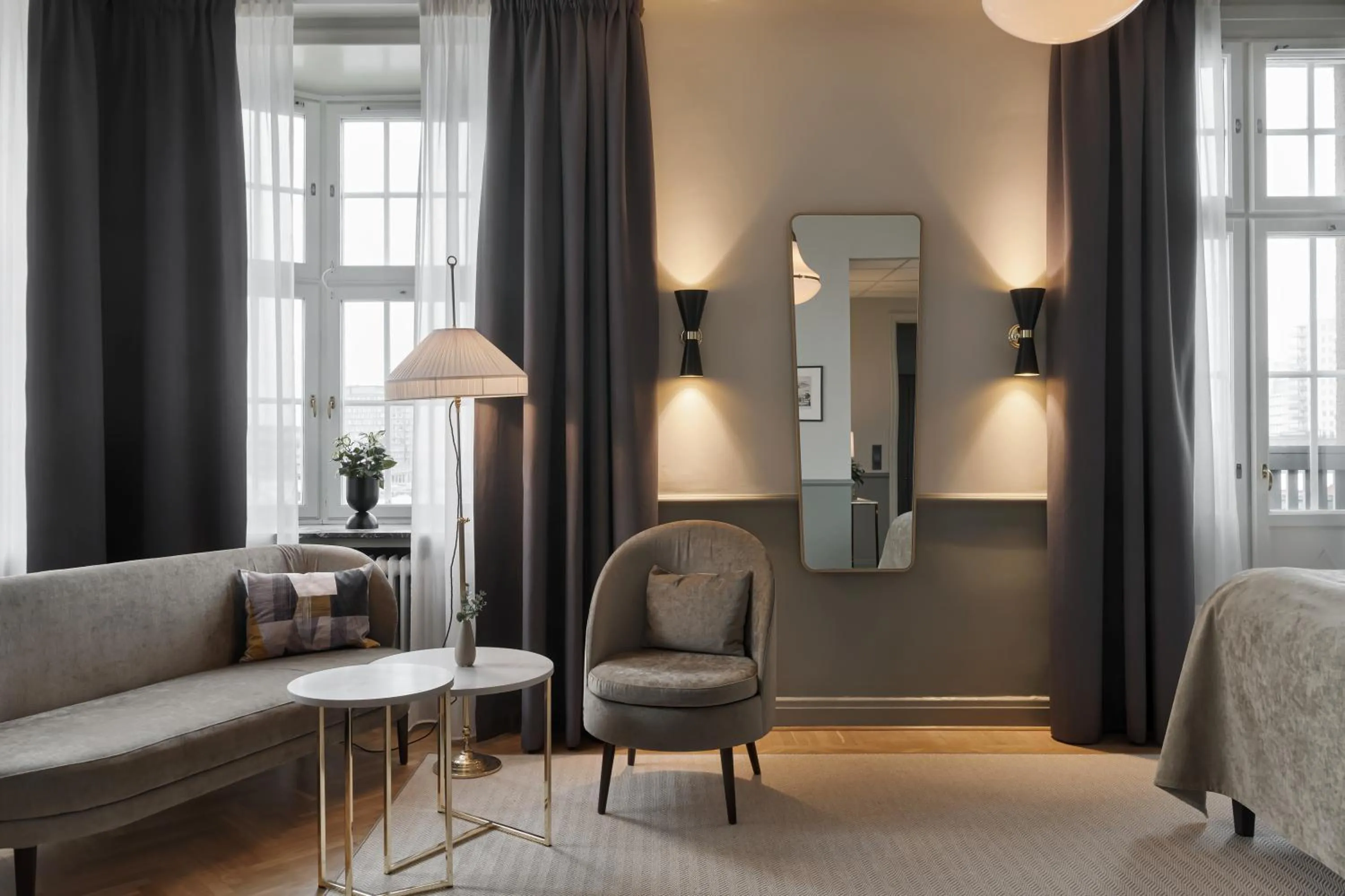 Photo of the whole room in Elite Hotel Savoy