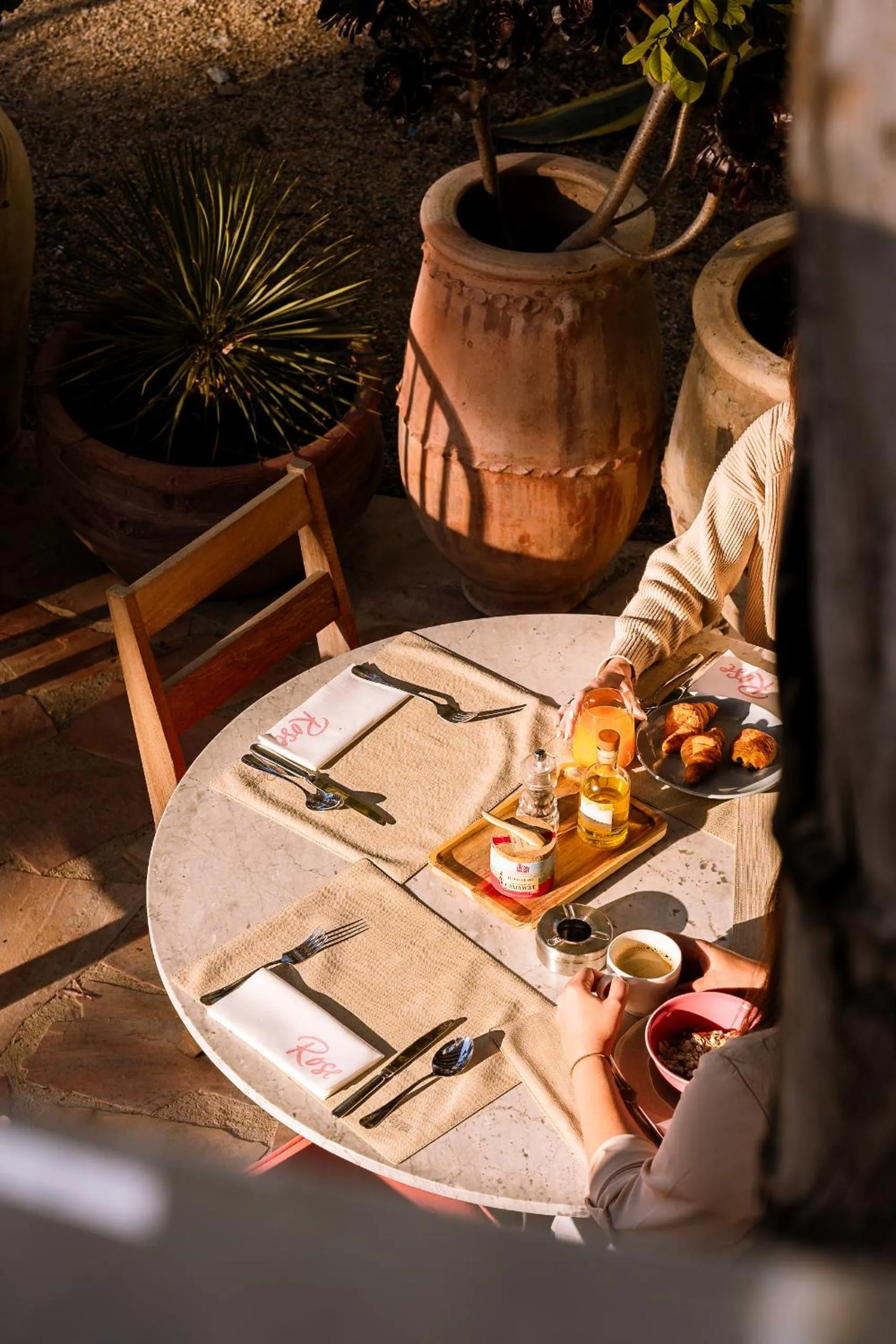 Patio in Hotel Casarose - Cannes Mandelieu