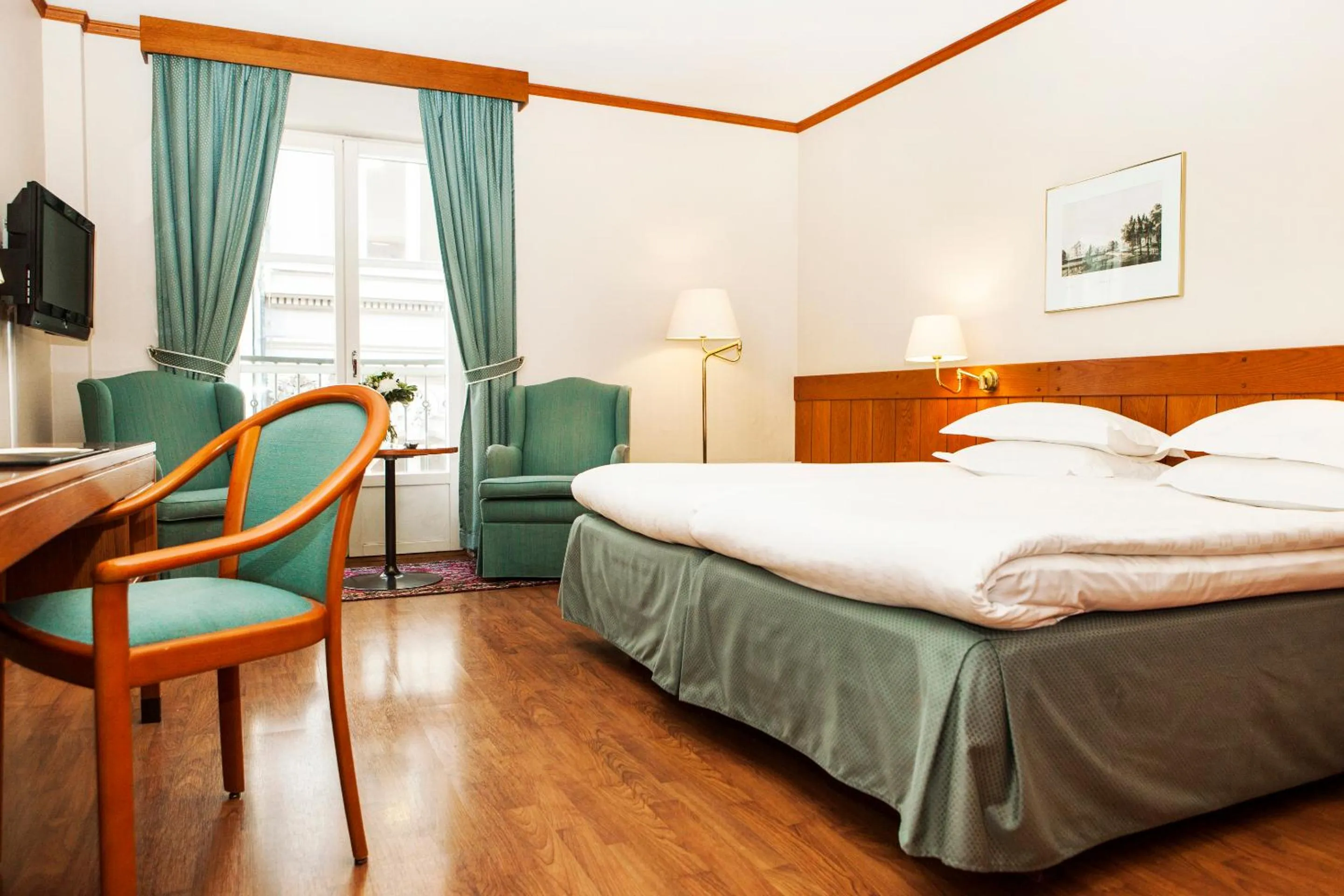 Photo of the whole room, Bed in Hotel Bishops Arms Malmö