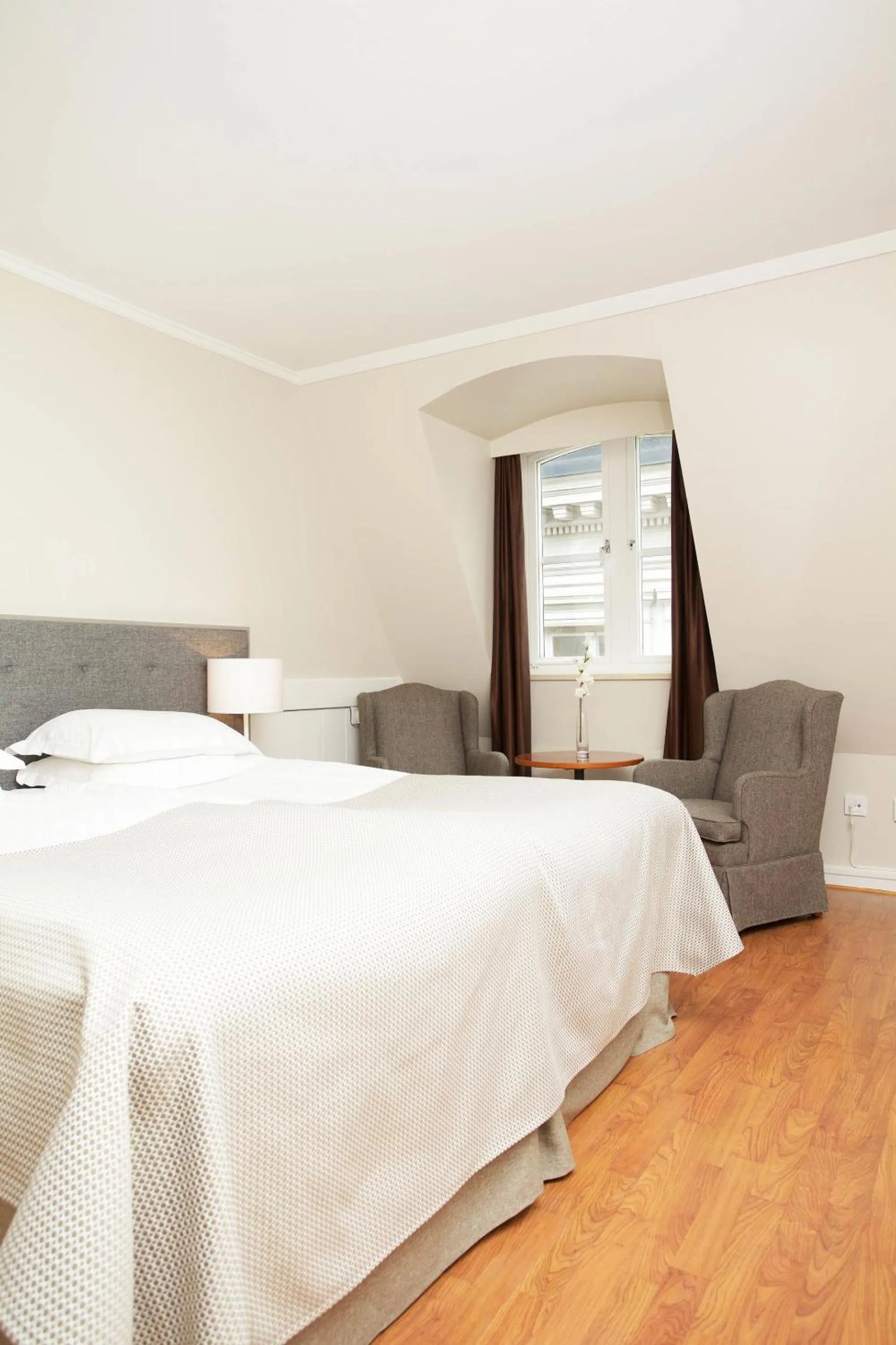 Photo of the whole room, Bed in Hotel Bishops Arms Malmö