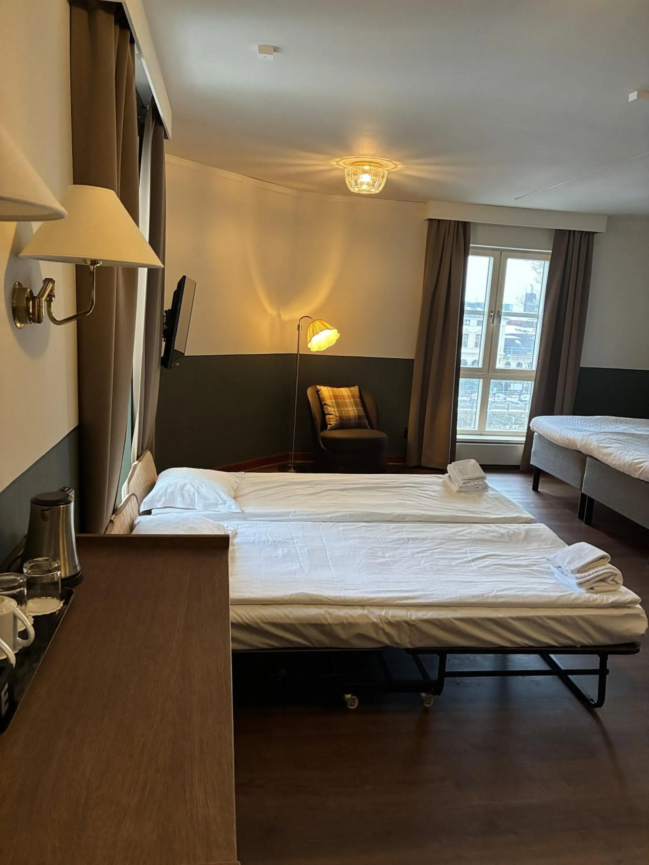 Bedroom, Bed in Hotel Bishops Arms Malmö