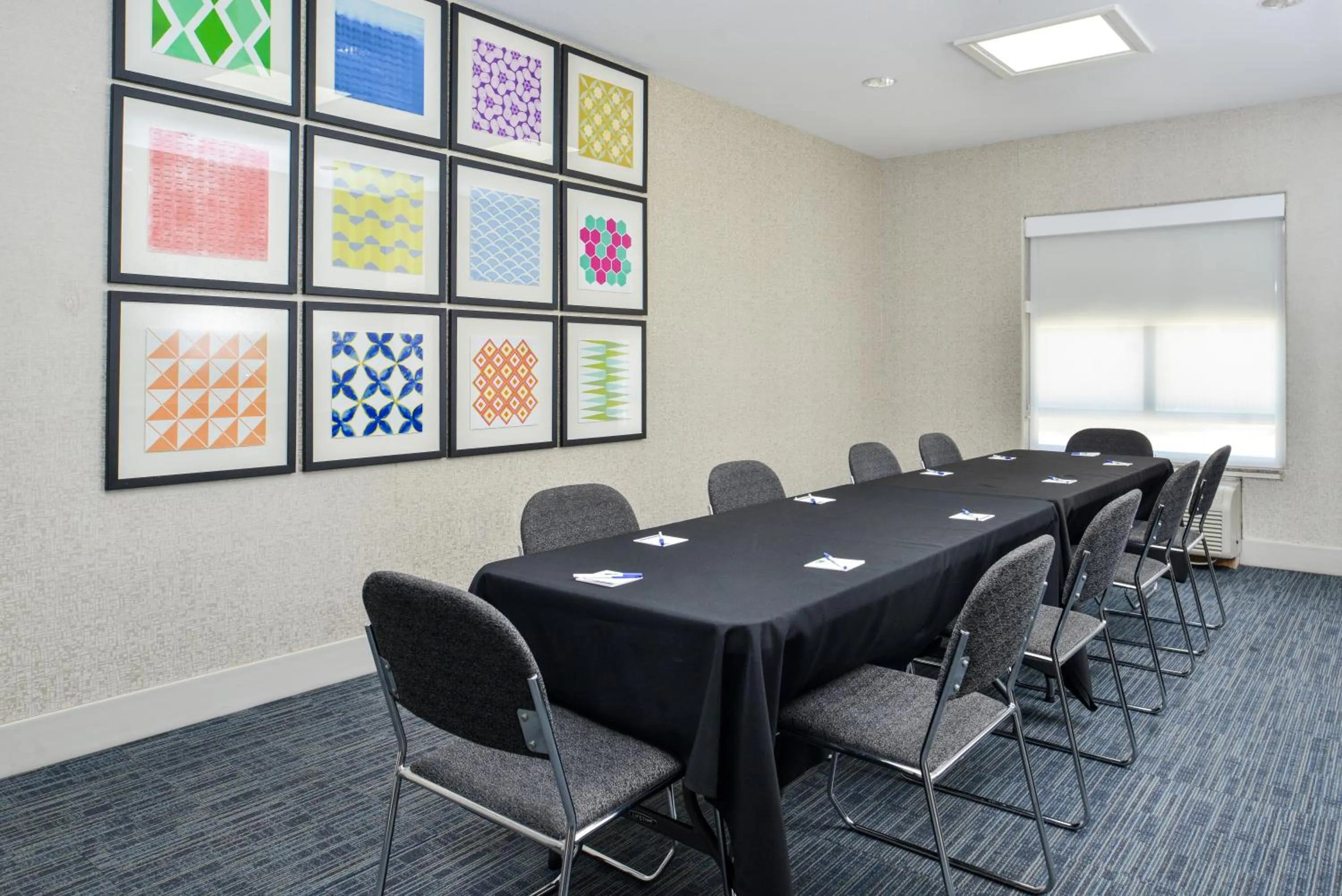 Meeting/conference room in Holiday Inn Express Hotel & Suites San Antonio NW-Medical Area by IHG