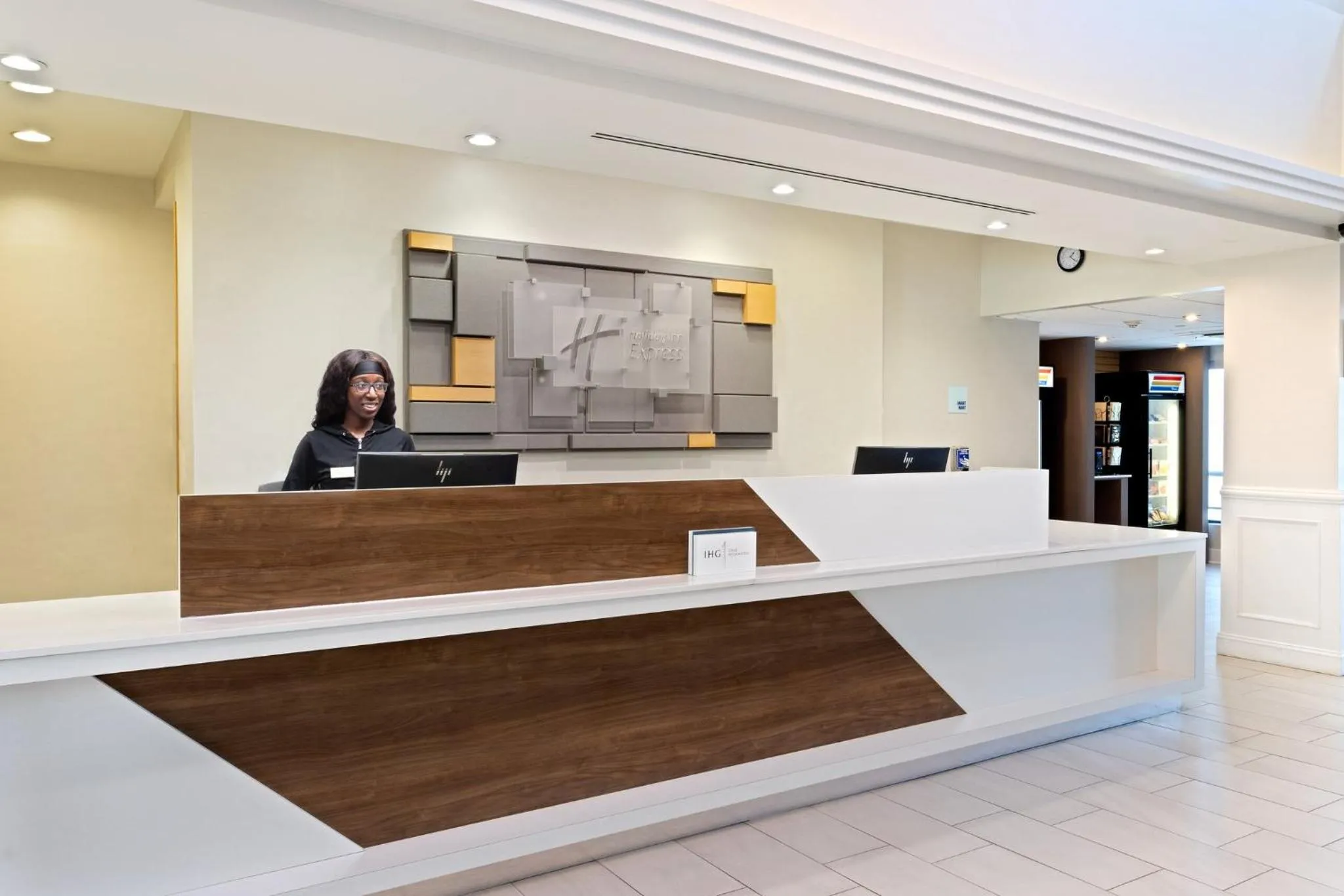 Property building in Holiday Inn Express Hauppauge-Long Island by IHG