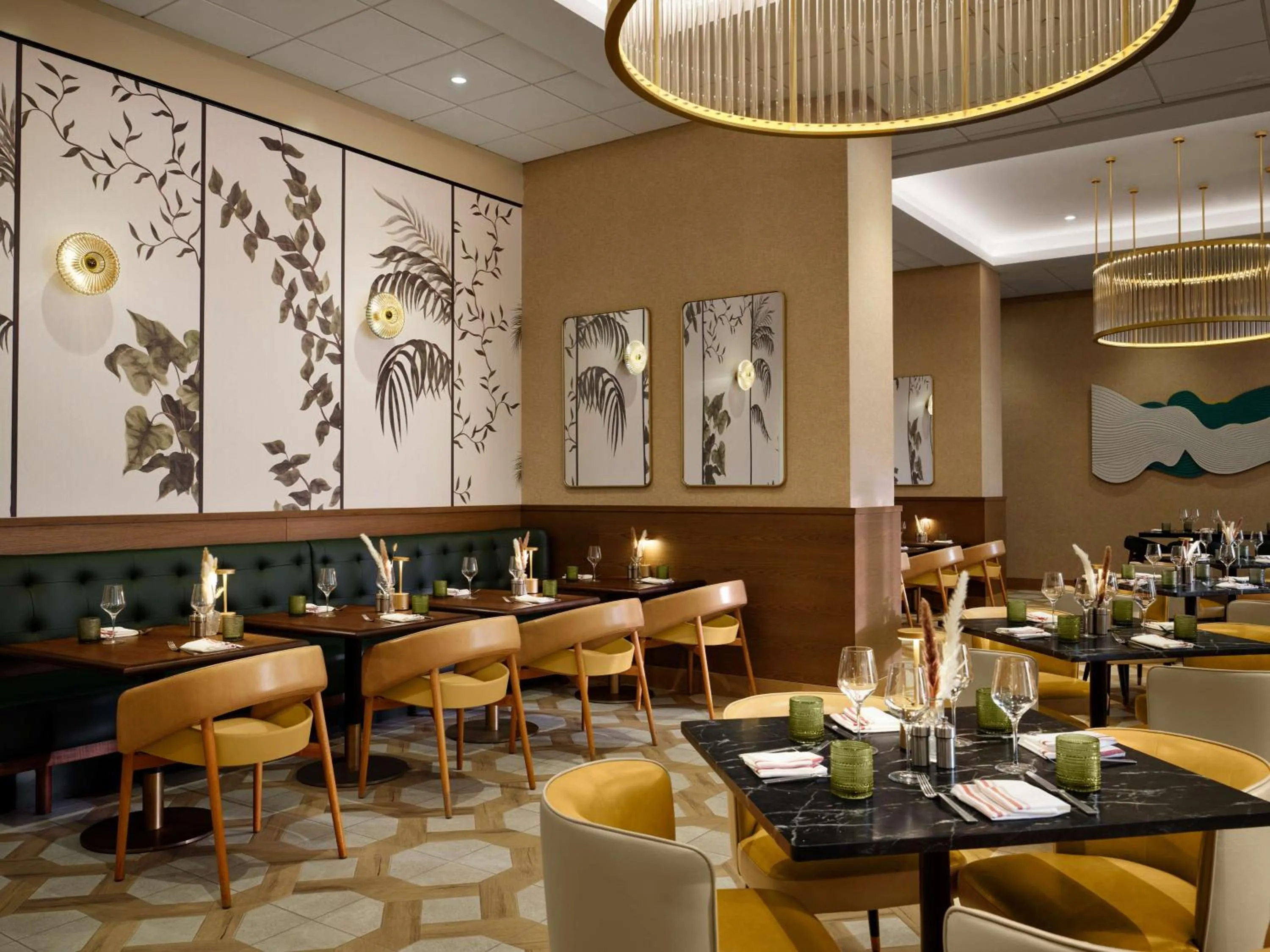 Restaurant/places to eat in Sonesta White Plains Downtown