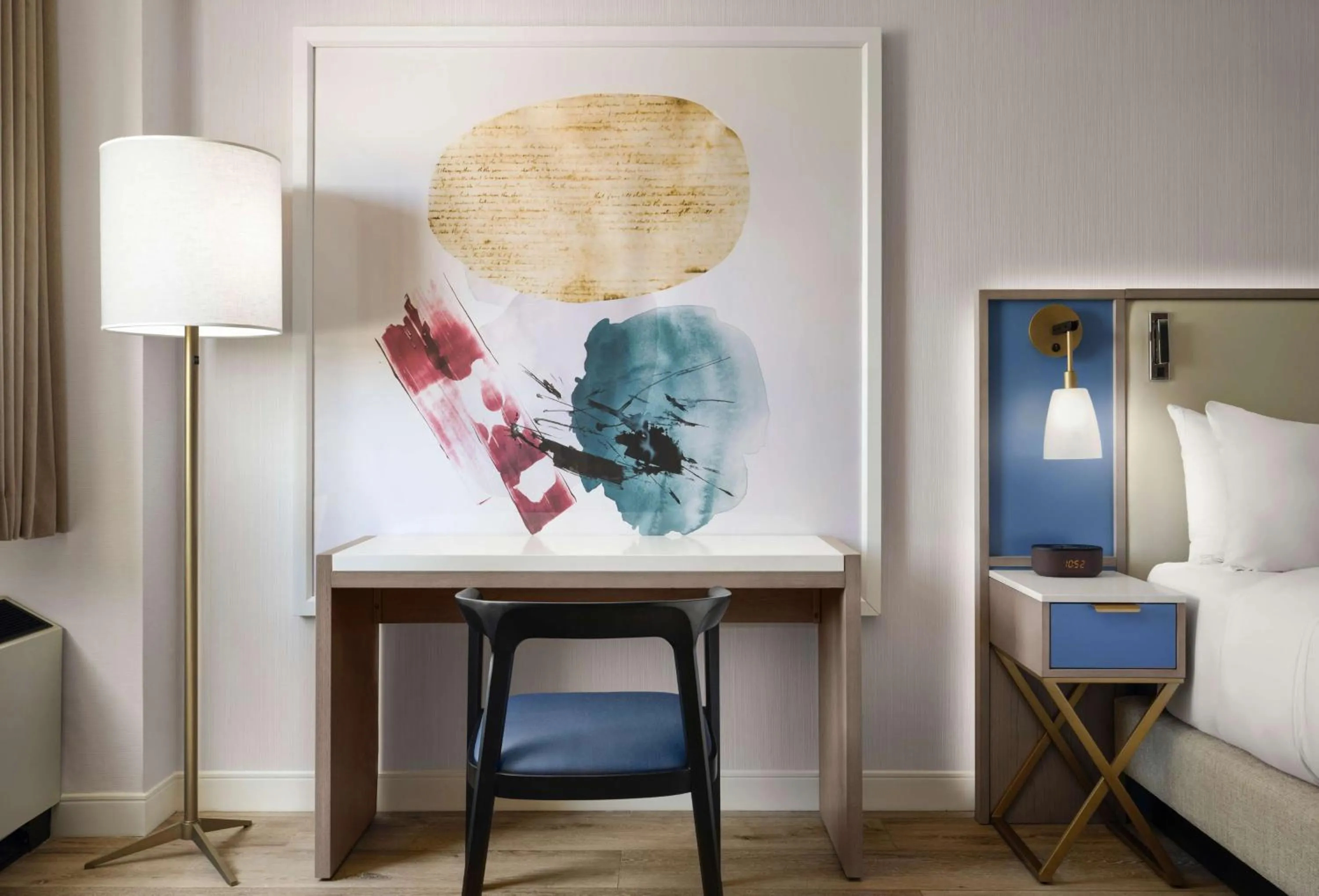 Bedroom, Bed in Sonesta White Plains Downtown